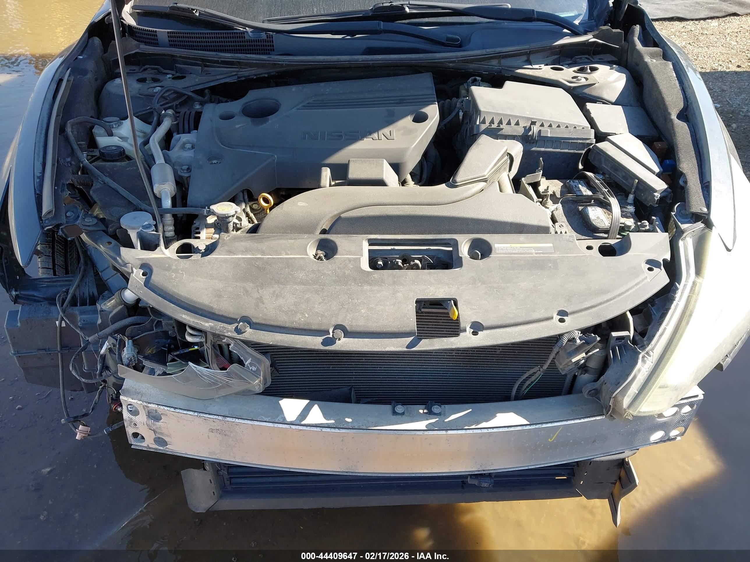 NISSAN ALTIMA image 10