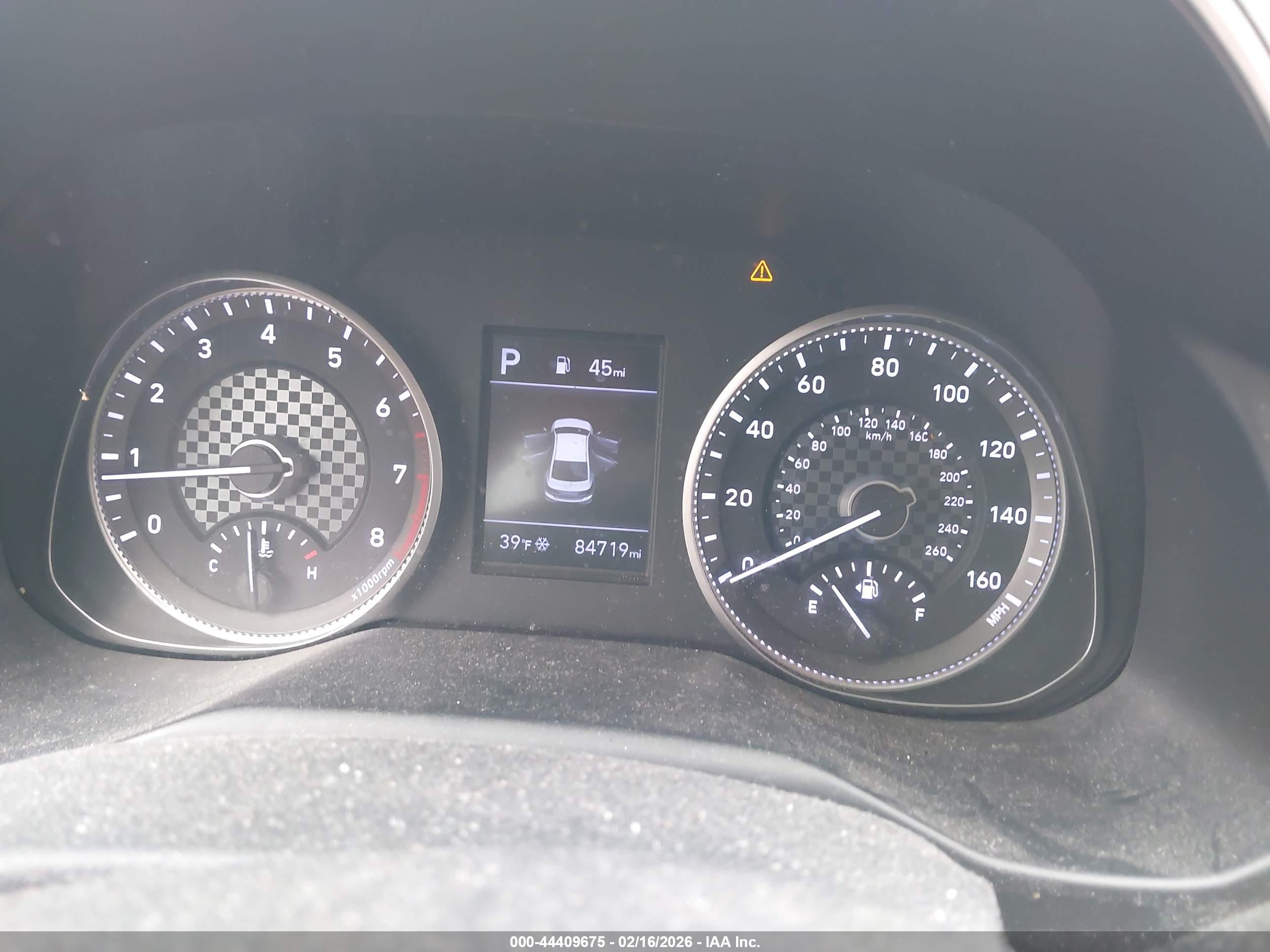 HYUNDAI ELANTRA image 7