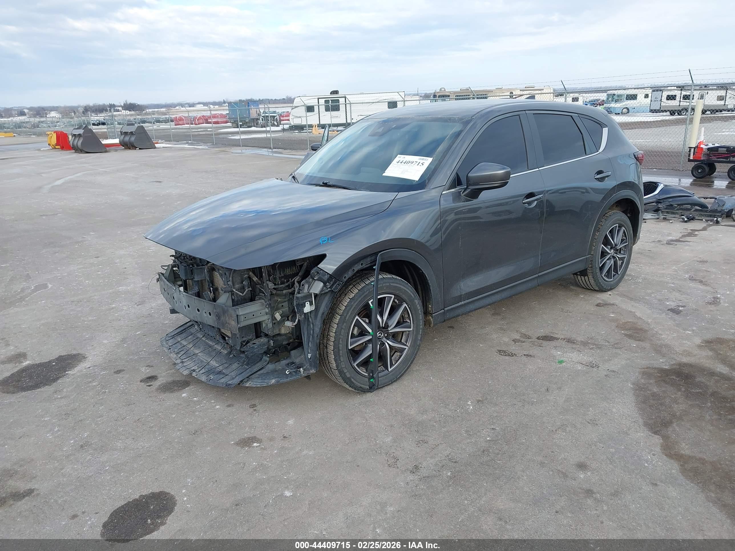 MAZDA CX-5 image 2