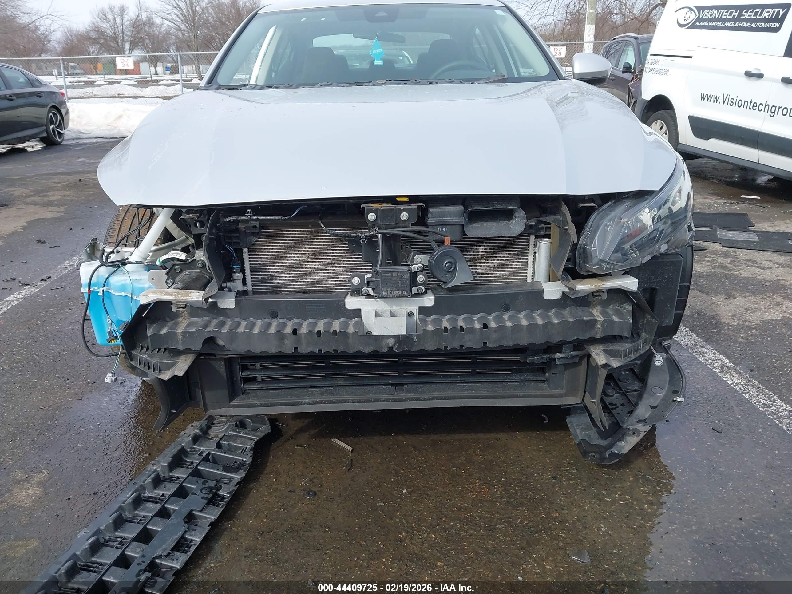 NISSAN ALTIMA image 6
