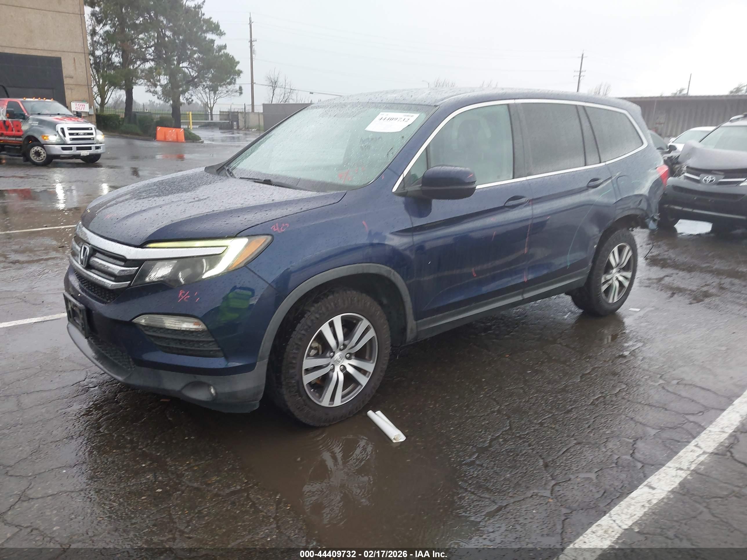 HONDA PILOT image 2
