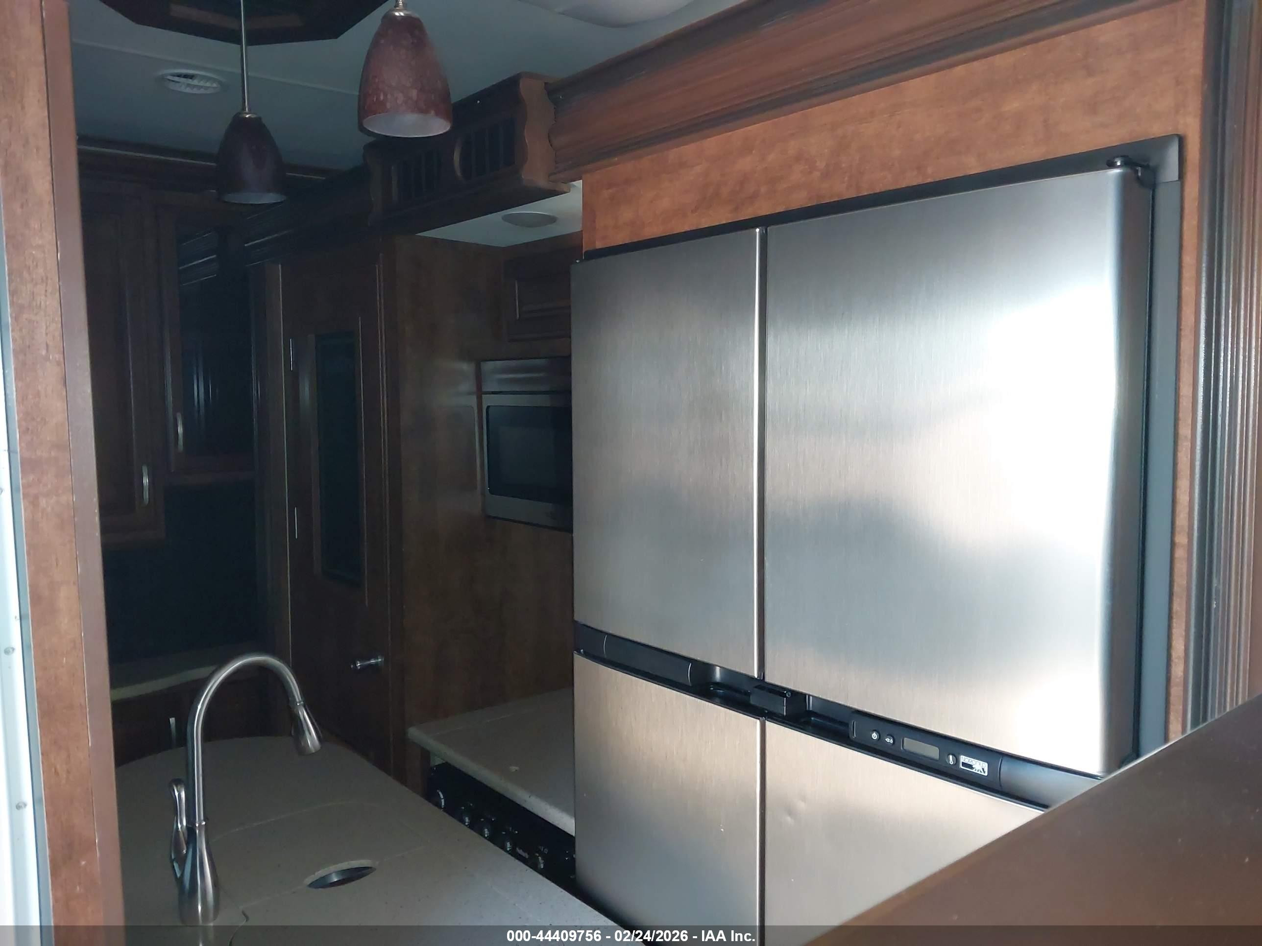 GRAND DESIGN image 5