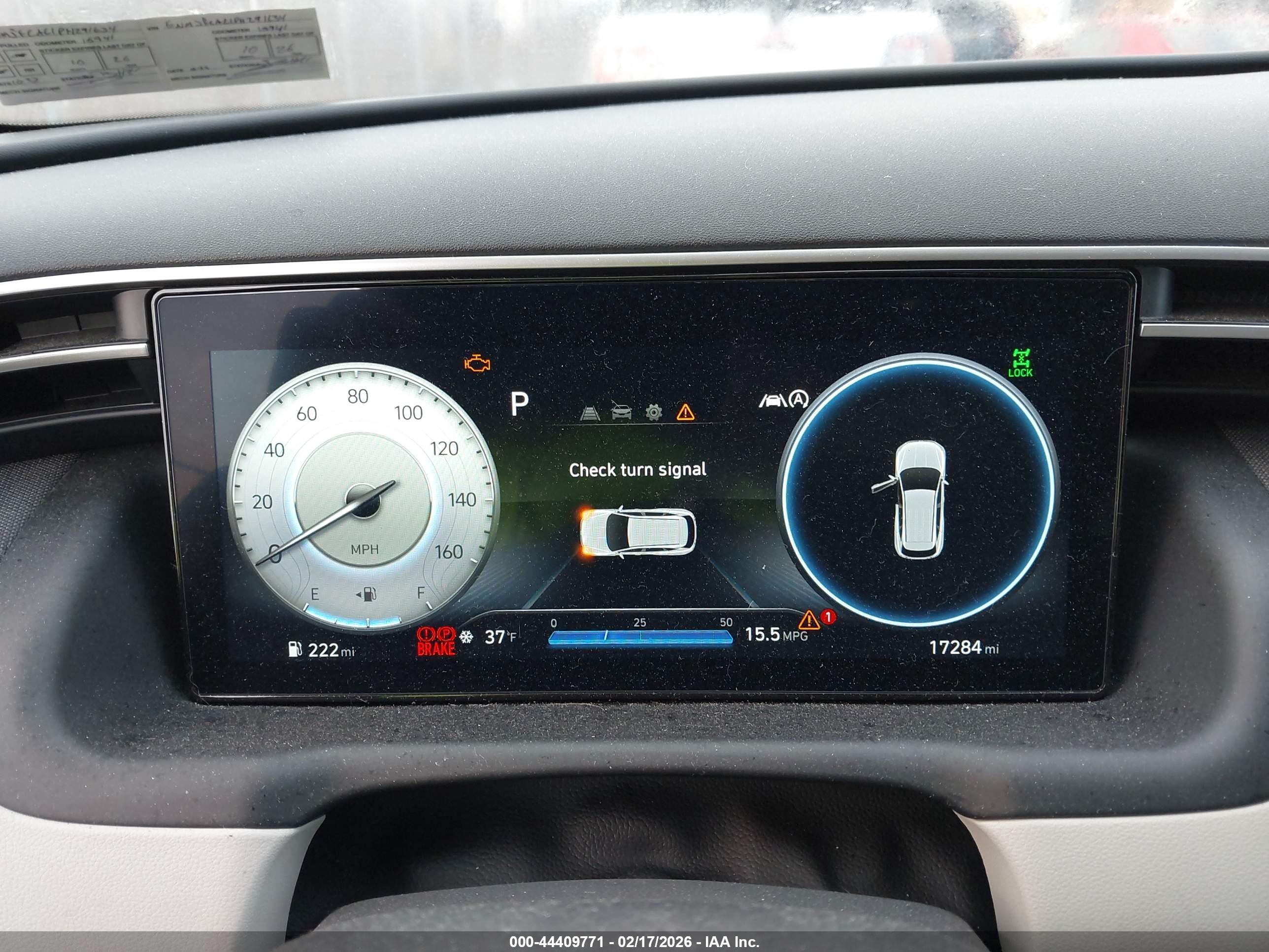 HYUNDAI TUCSON image 7