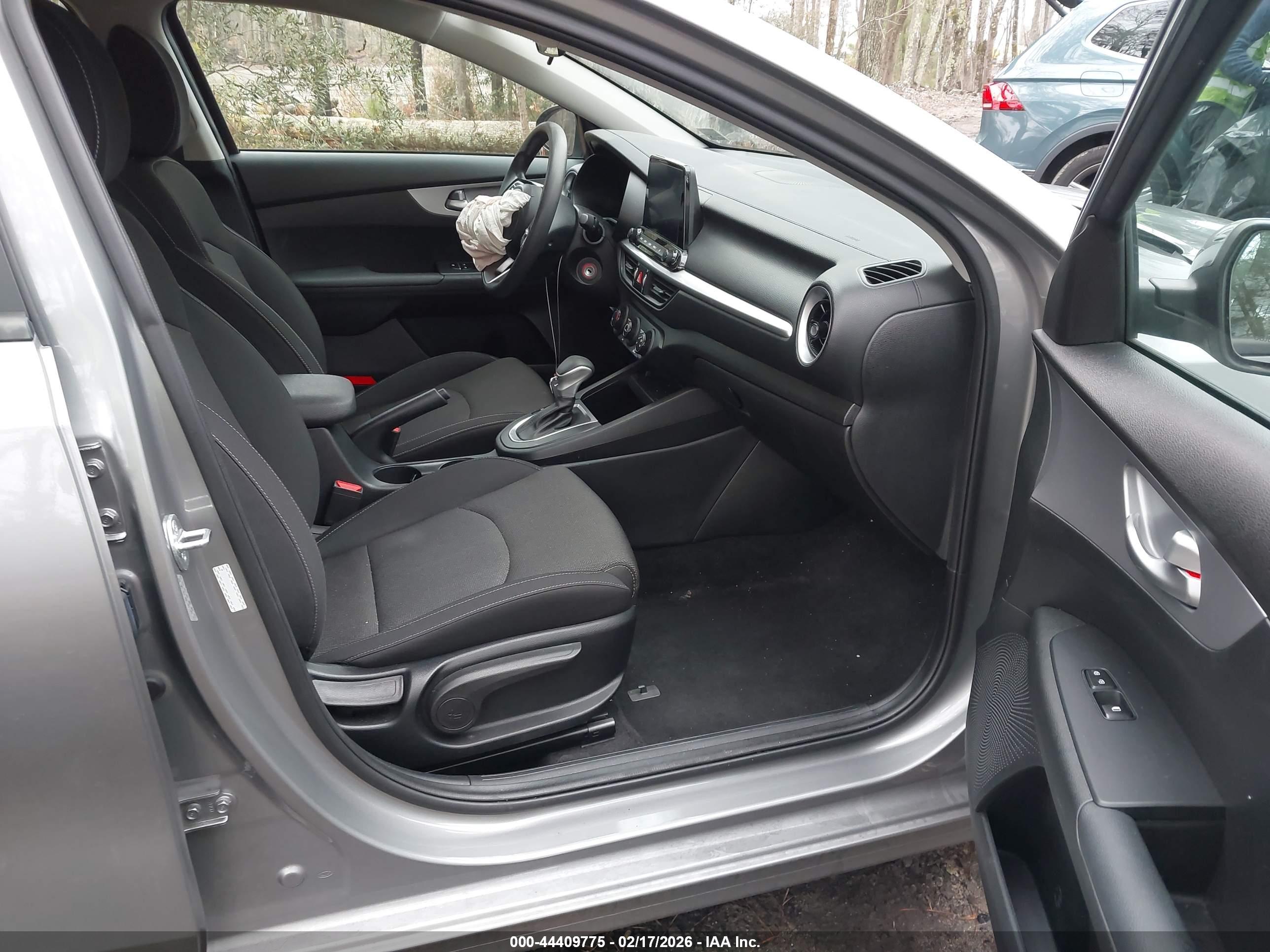 KIA FORTE image 5