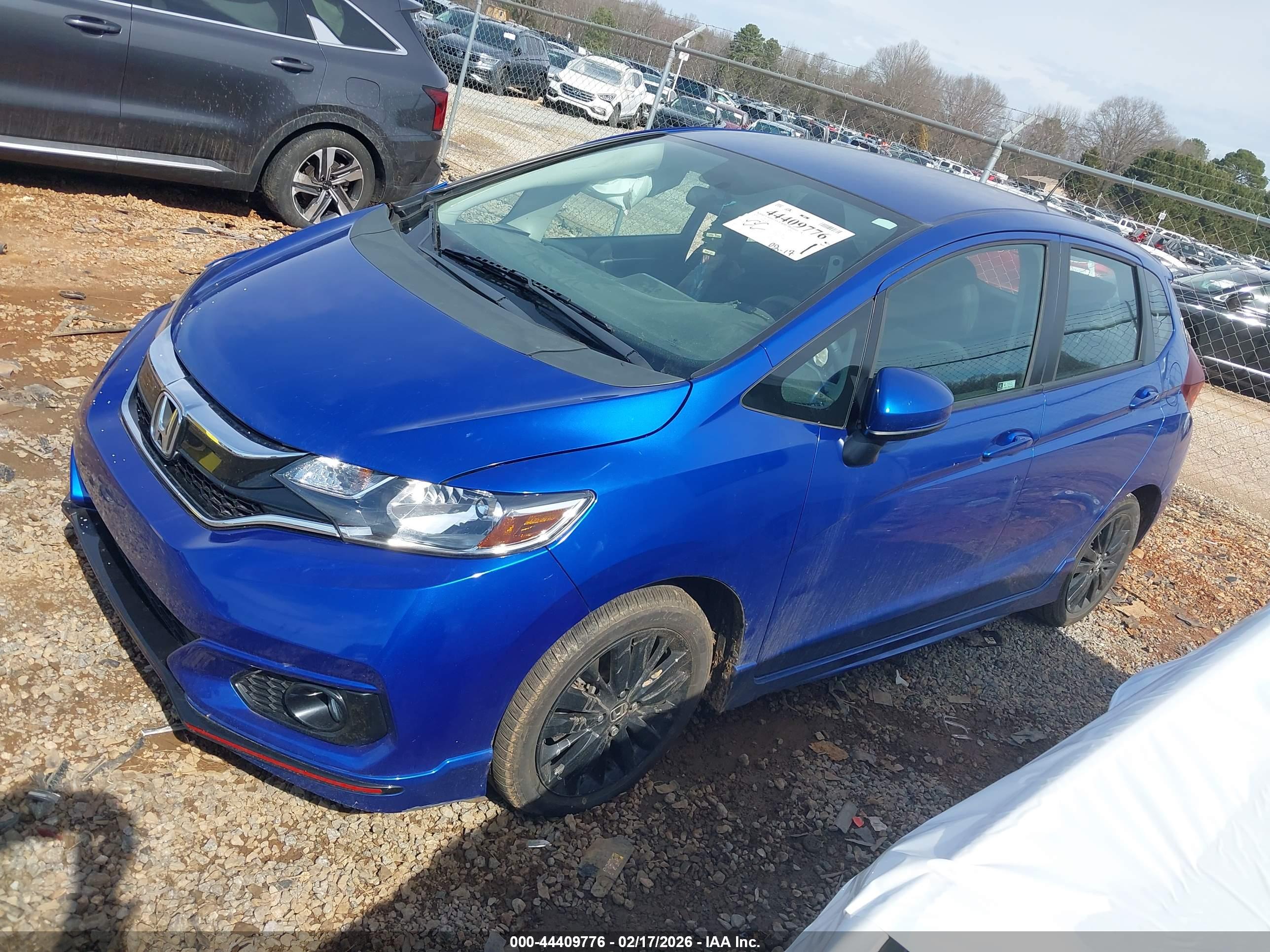 HONDA FIT image 2