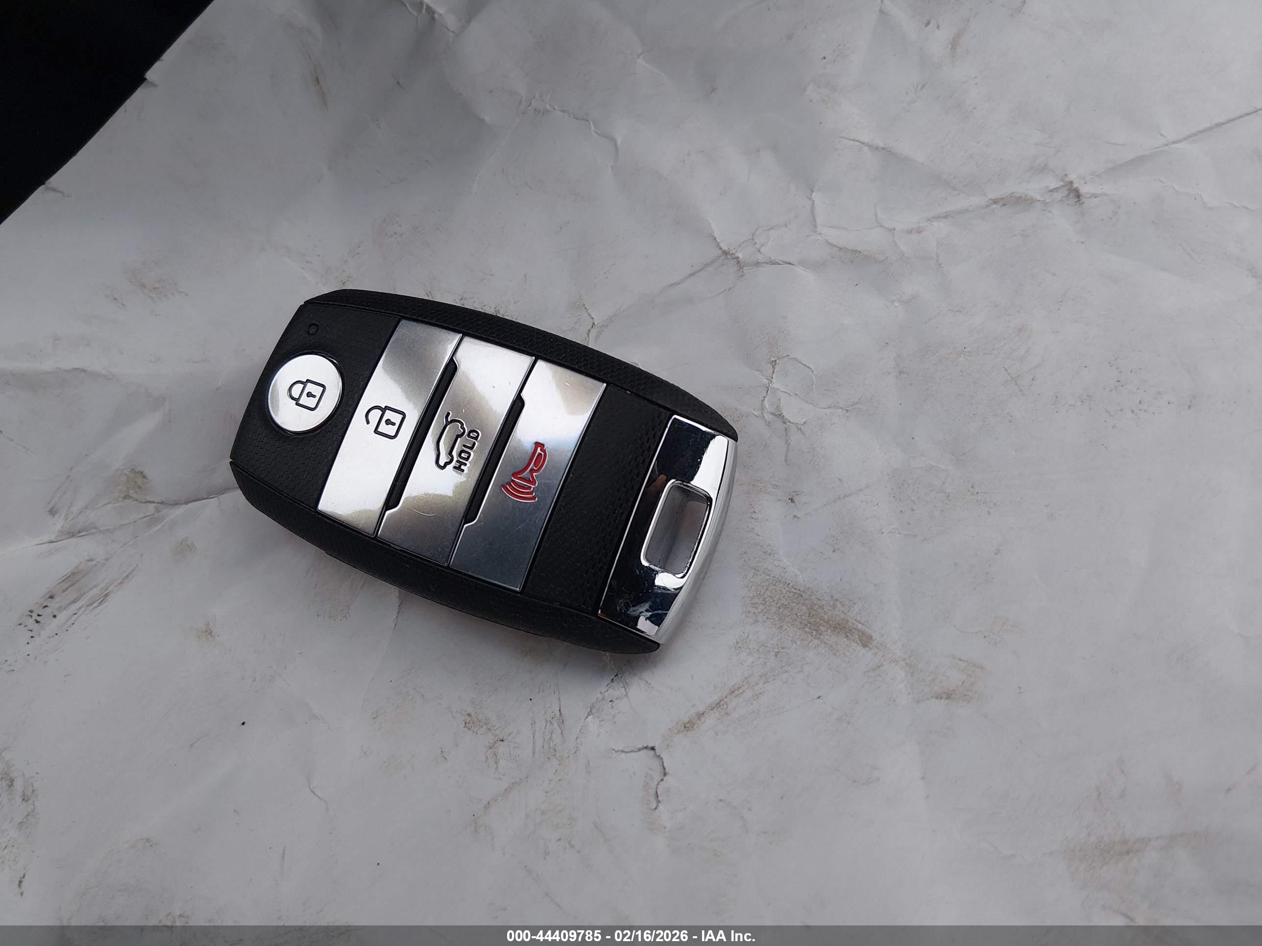 KIA SPORTAGE image 11