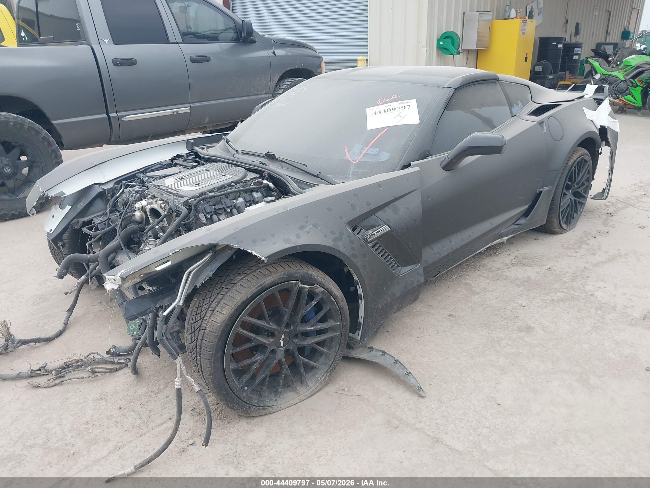 CHEVROLET CORVETTE image 2