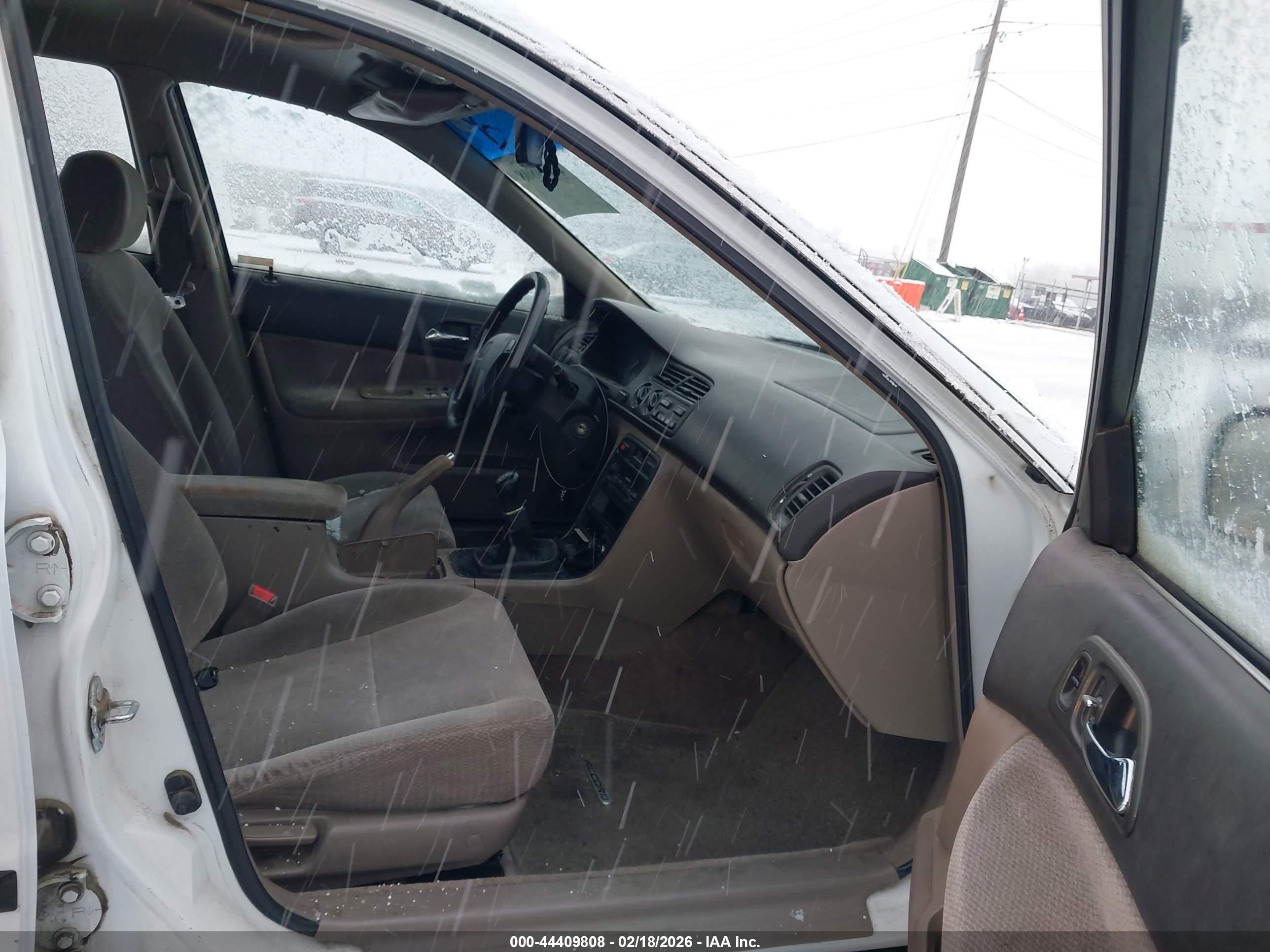 HONDA ACCORD image 5
