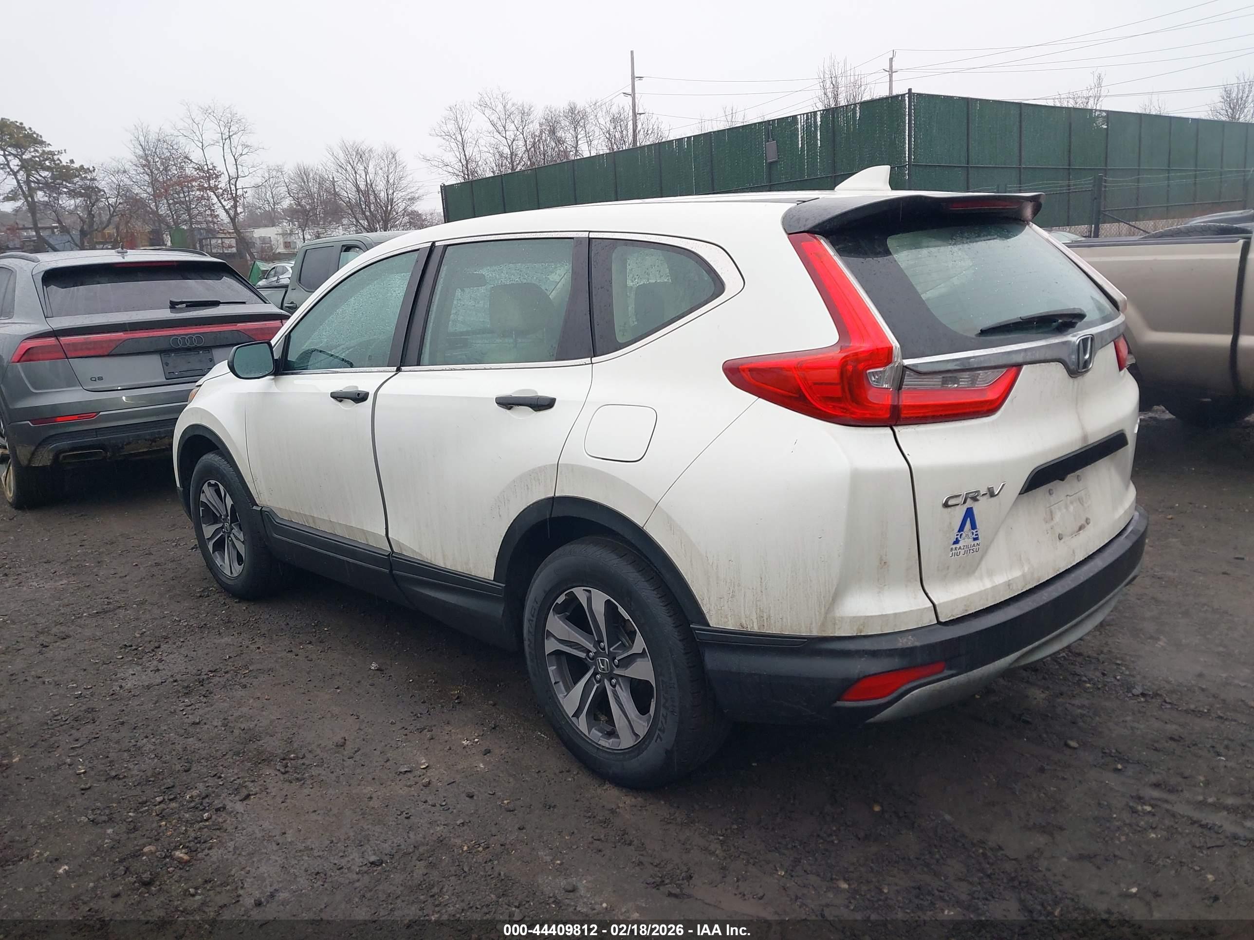 HONDA CR-V image 3