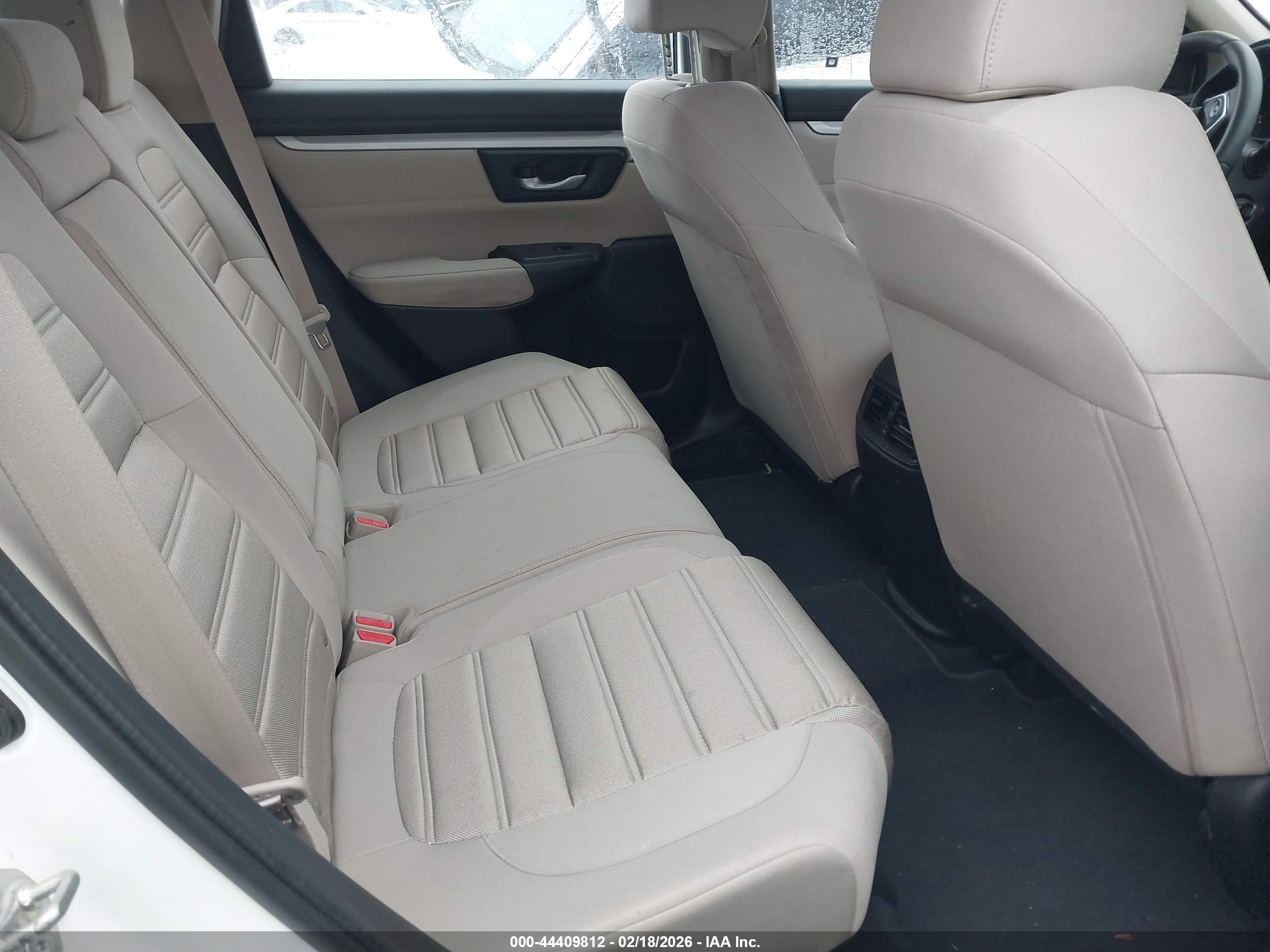 HONDA CR-V image 8
