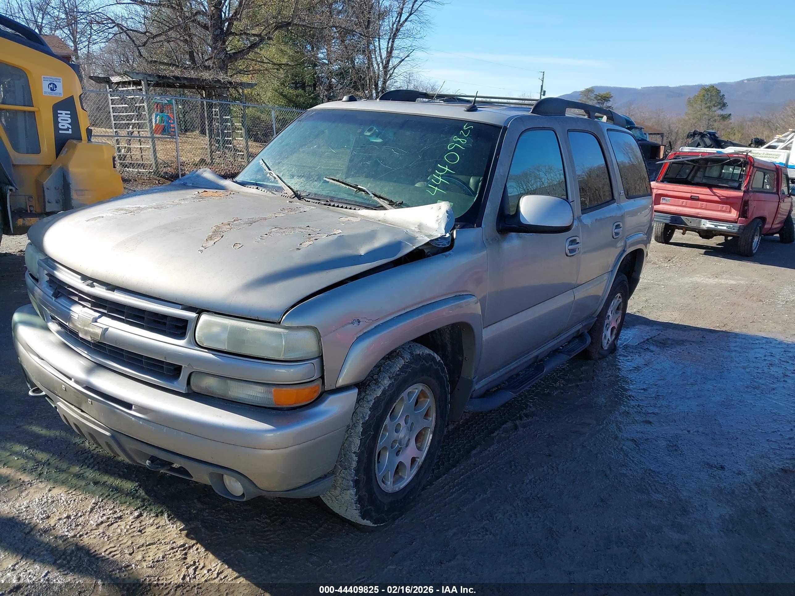 CHEVROLET TAHOE image 6