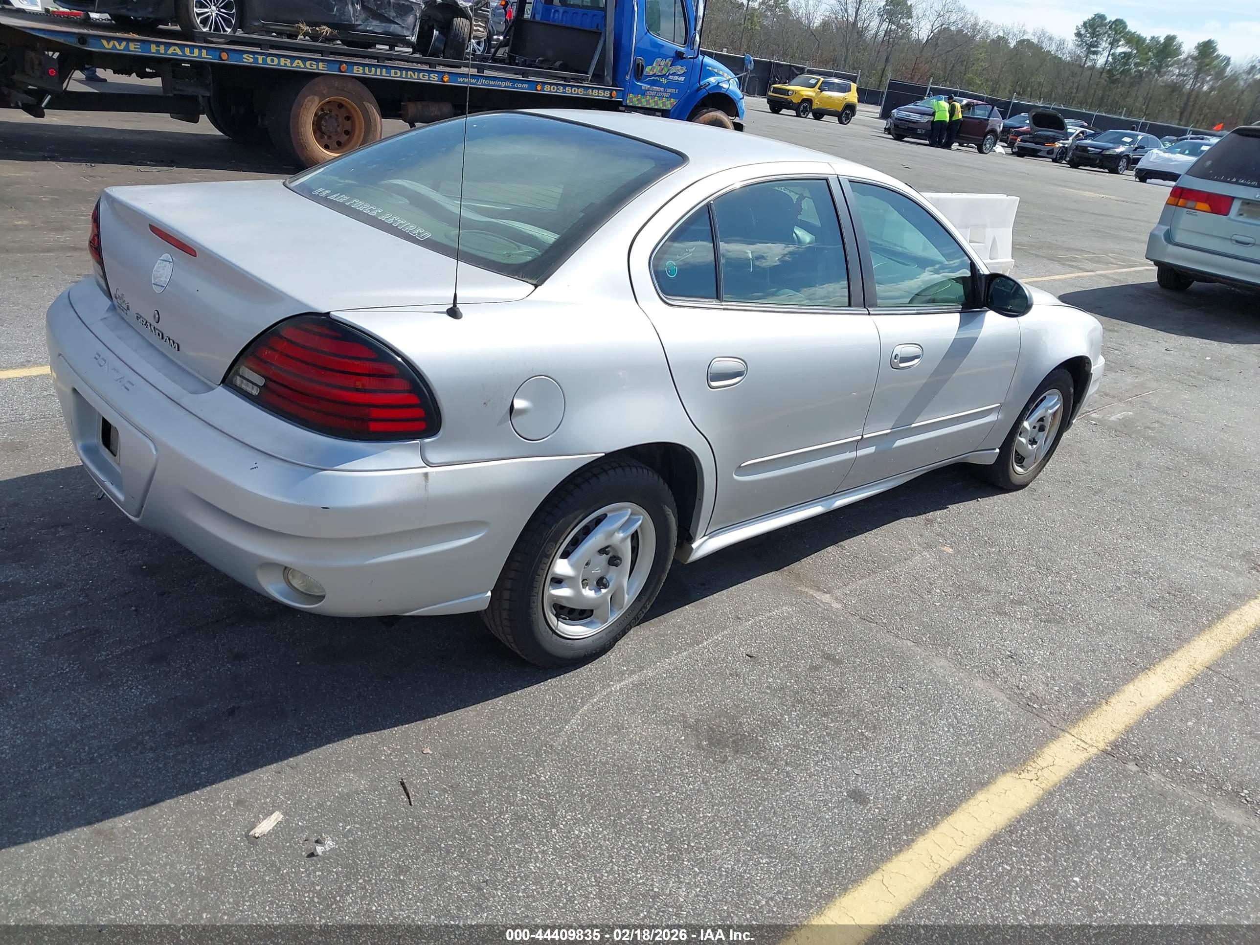 PONTIAC GRAND image 4