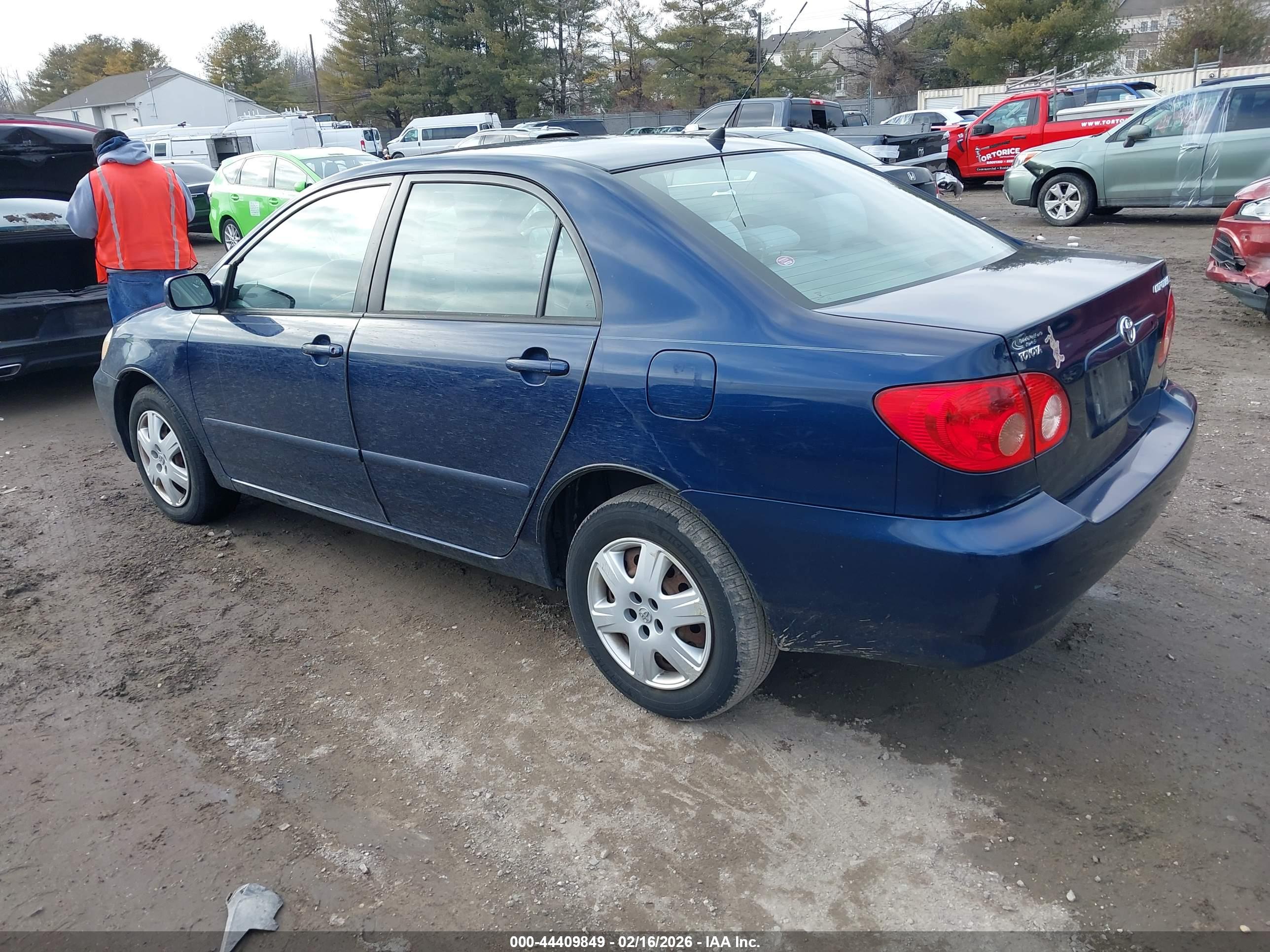 TOYOTA COROLLA image 3