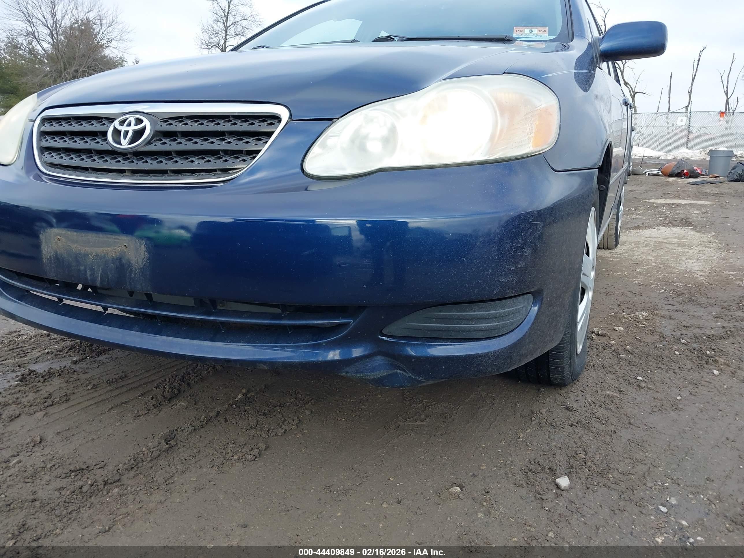 TOYOTA COROLLA image 6