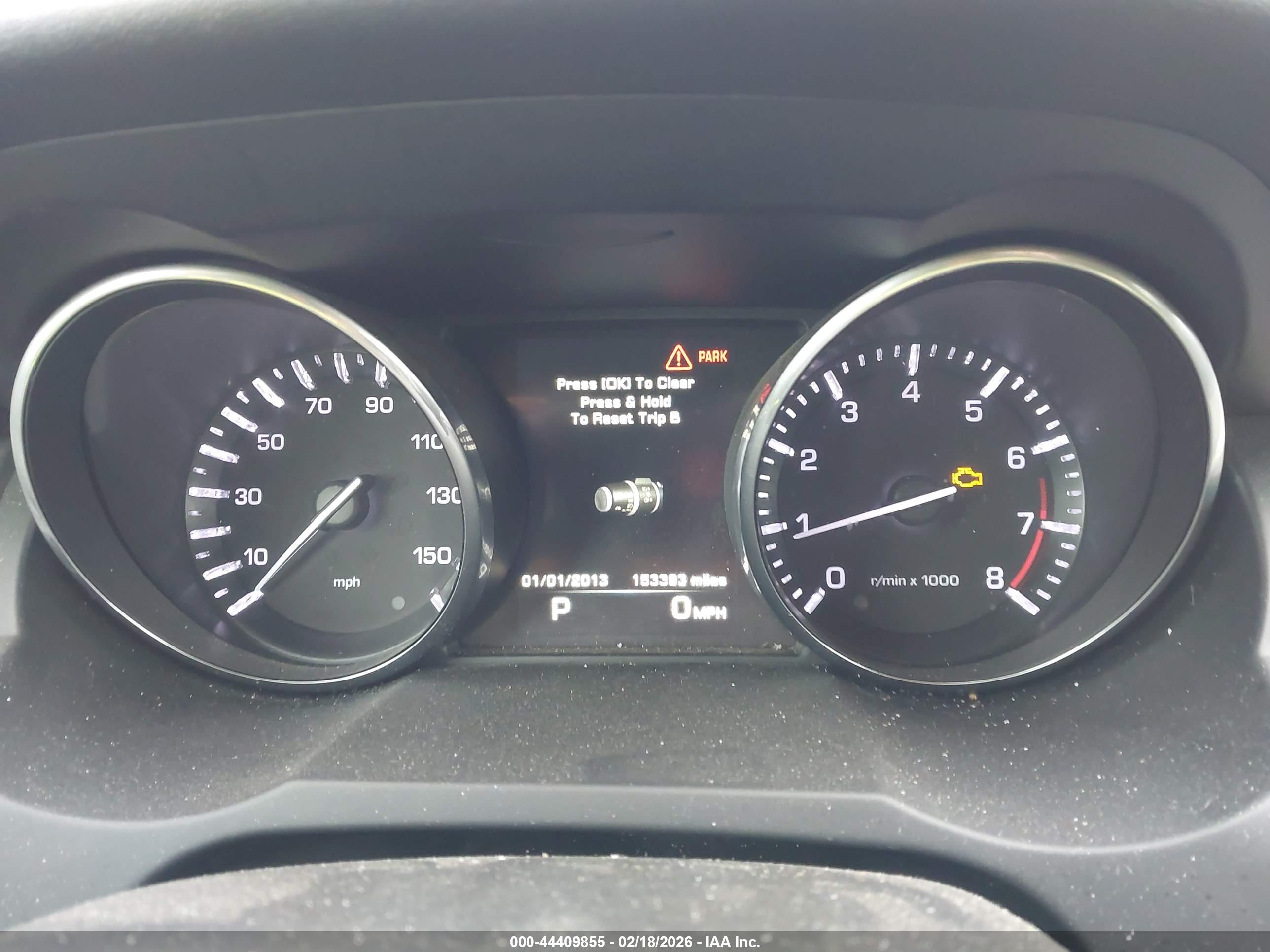 LAND ROVER image 7