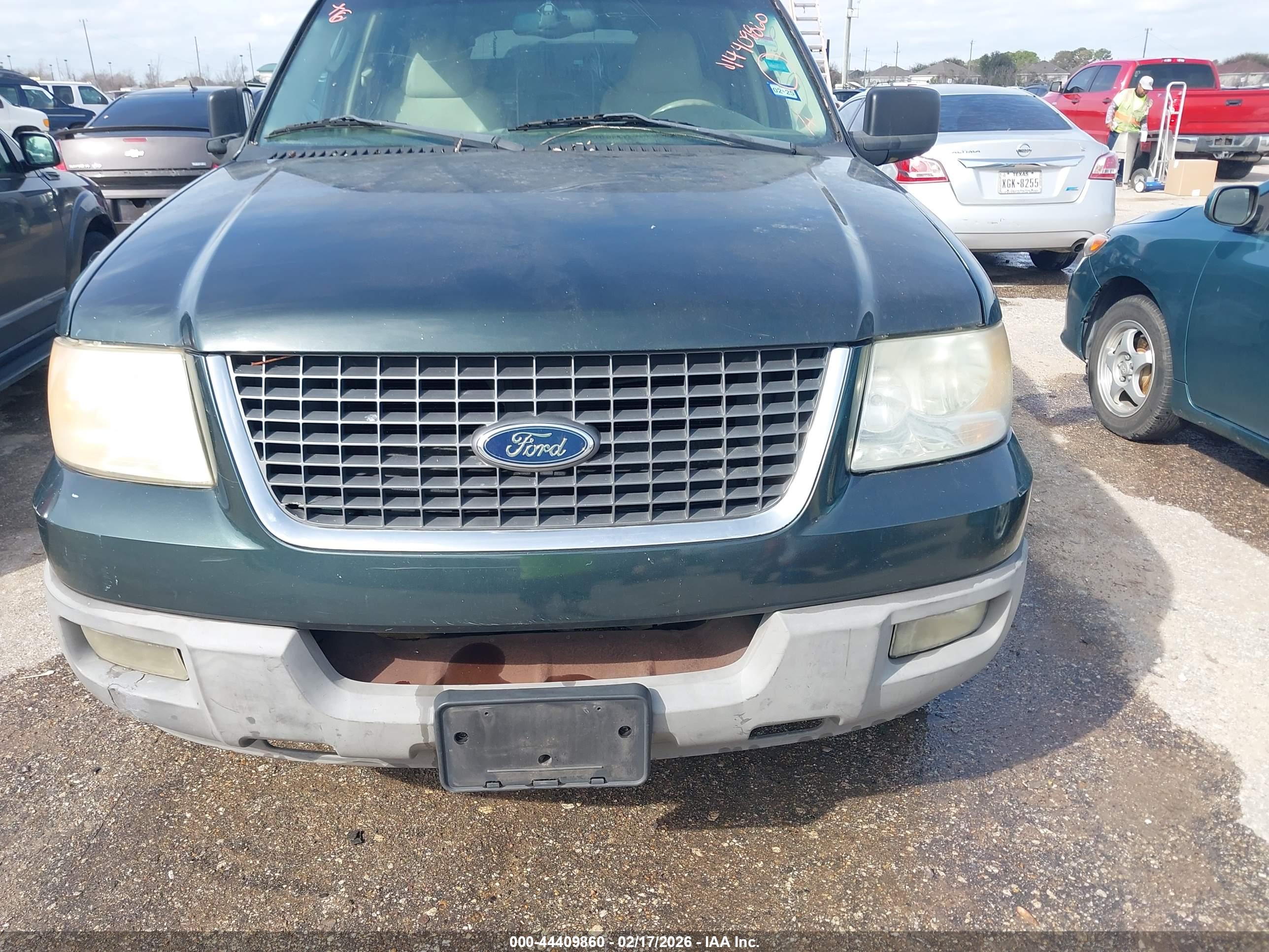 FORD EXPEDITION image 6