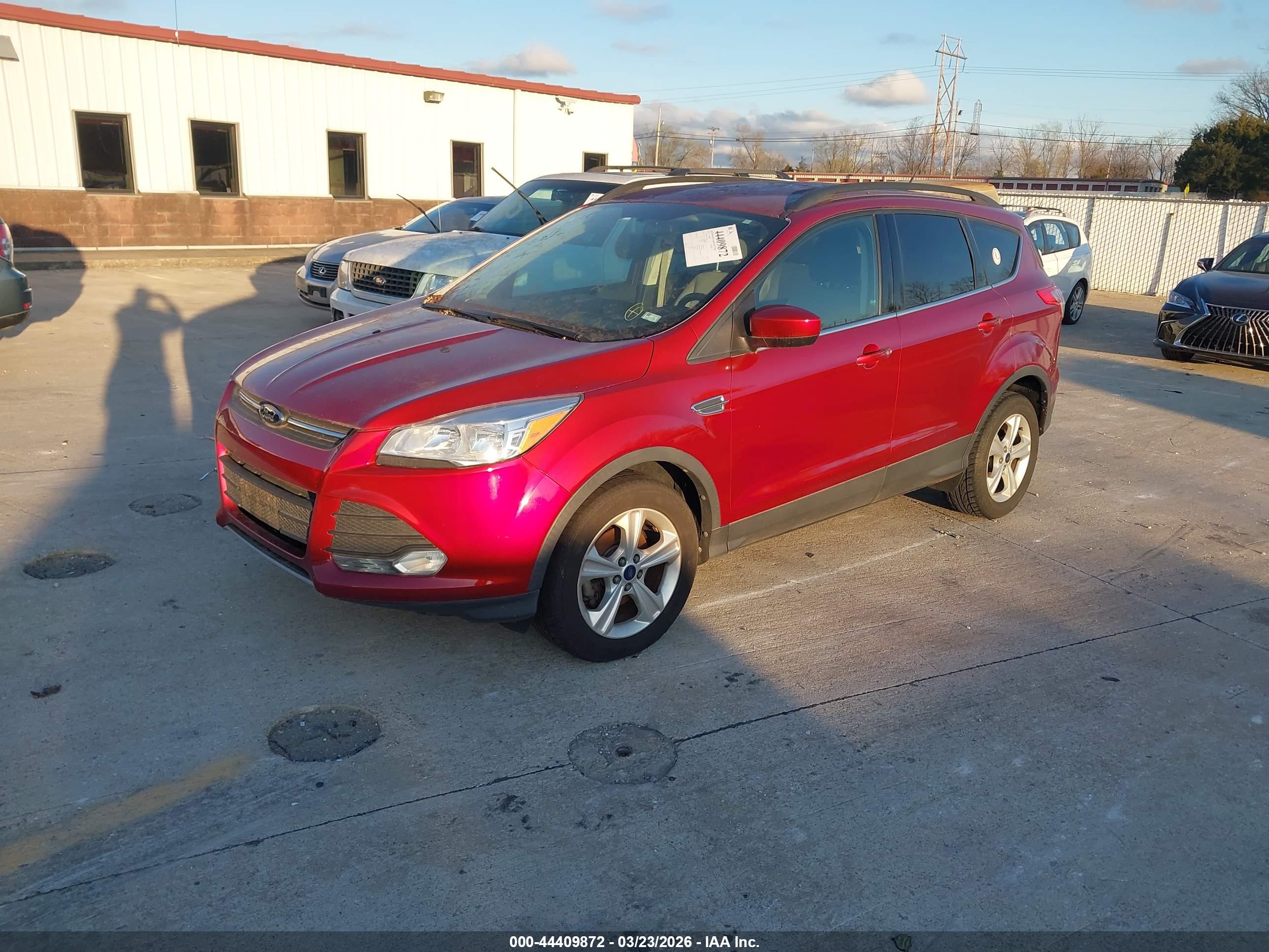 FORD ESCAPE image 2