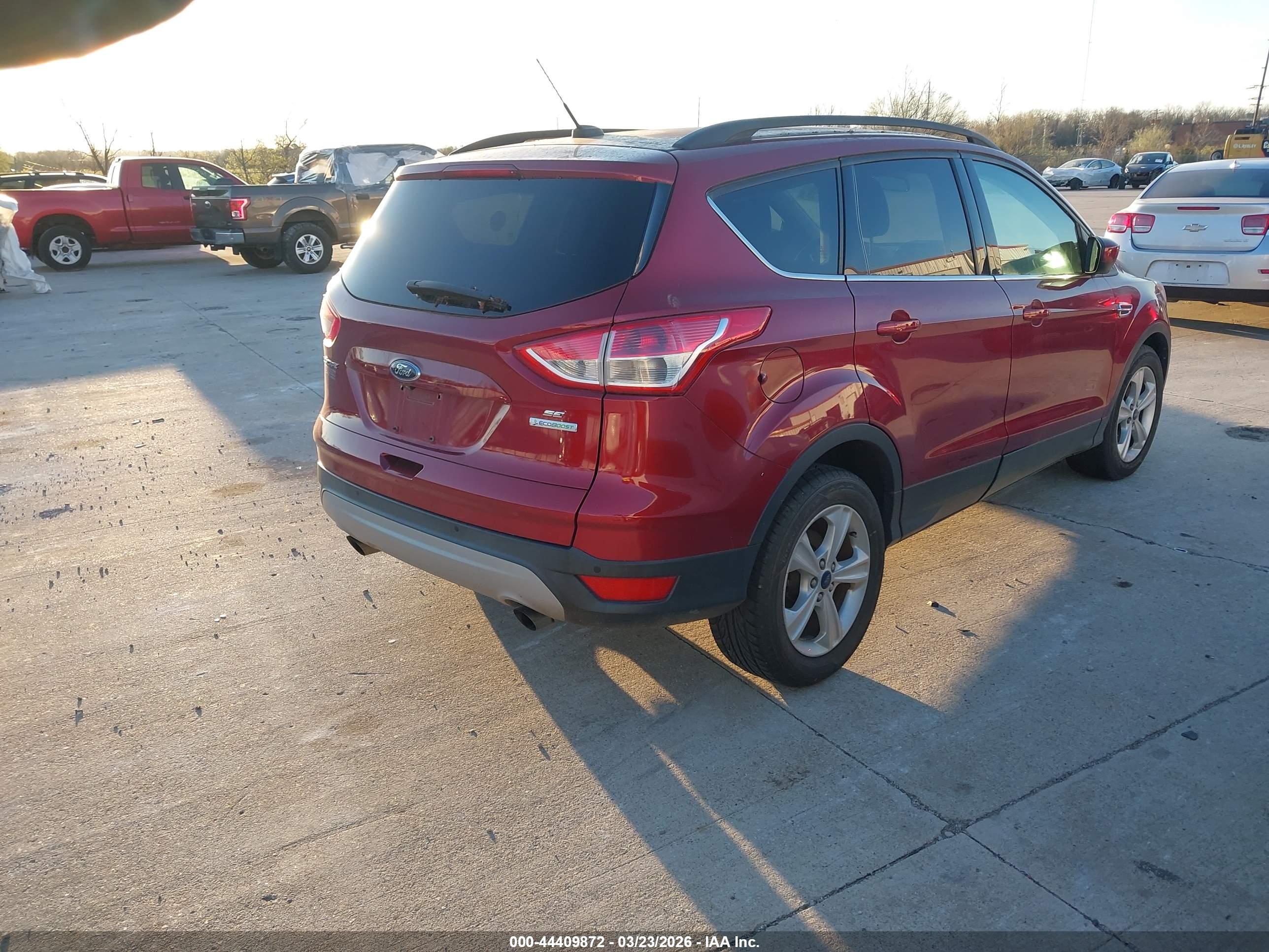 FORD ESCAPE image 4