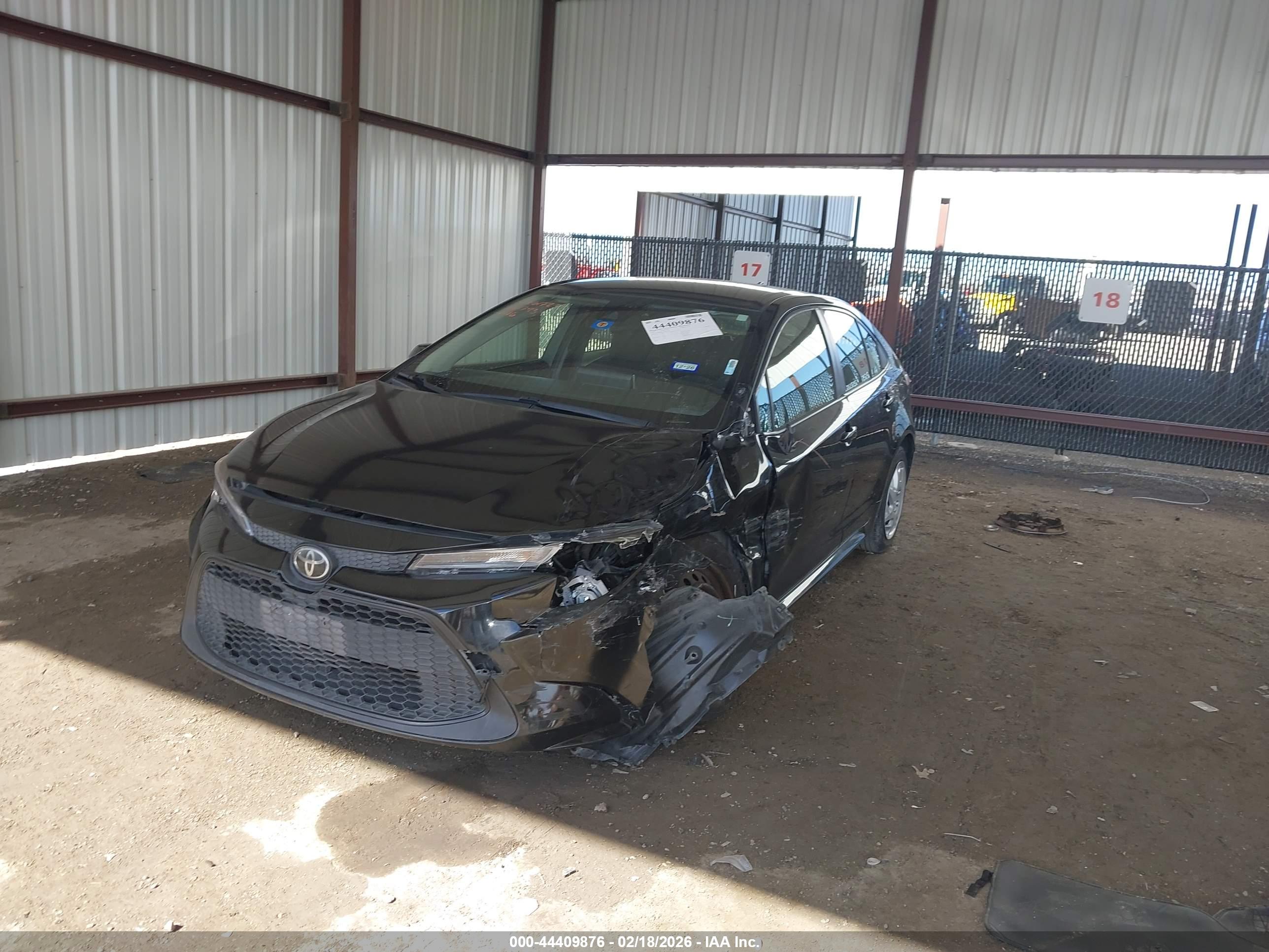 TOYOTA COROLLA image 2