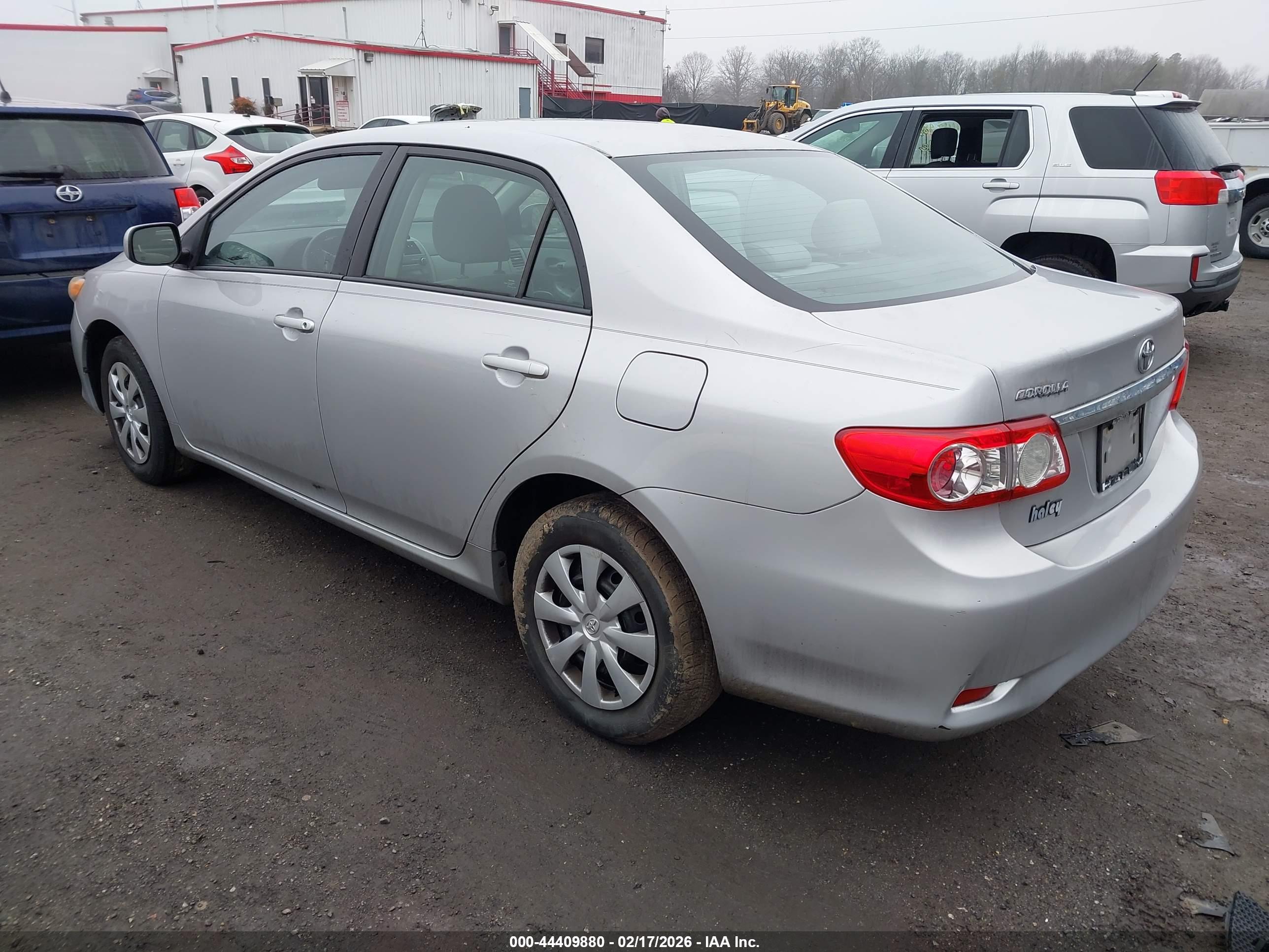 TOYOTA COROLLA image 3