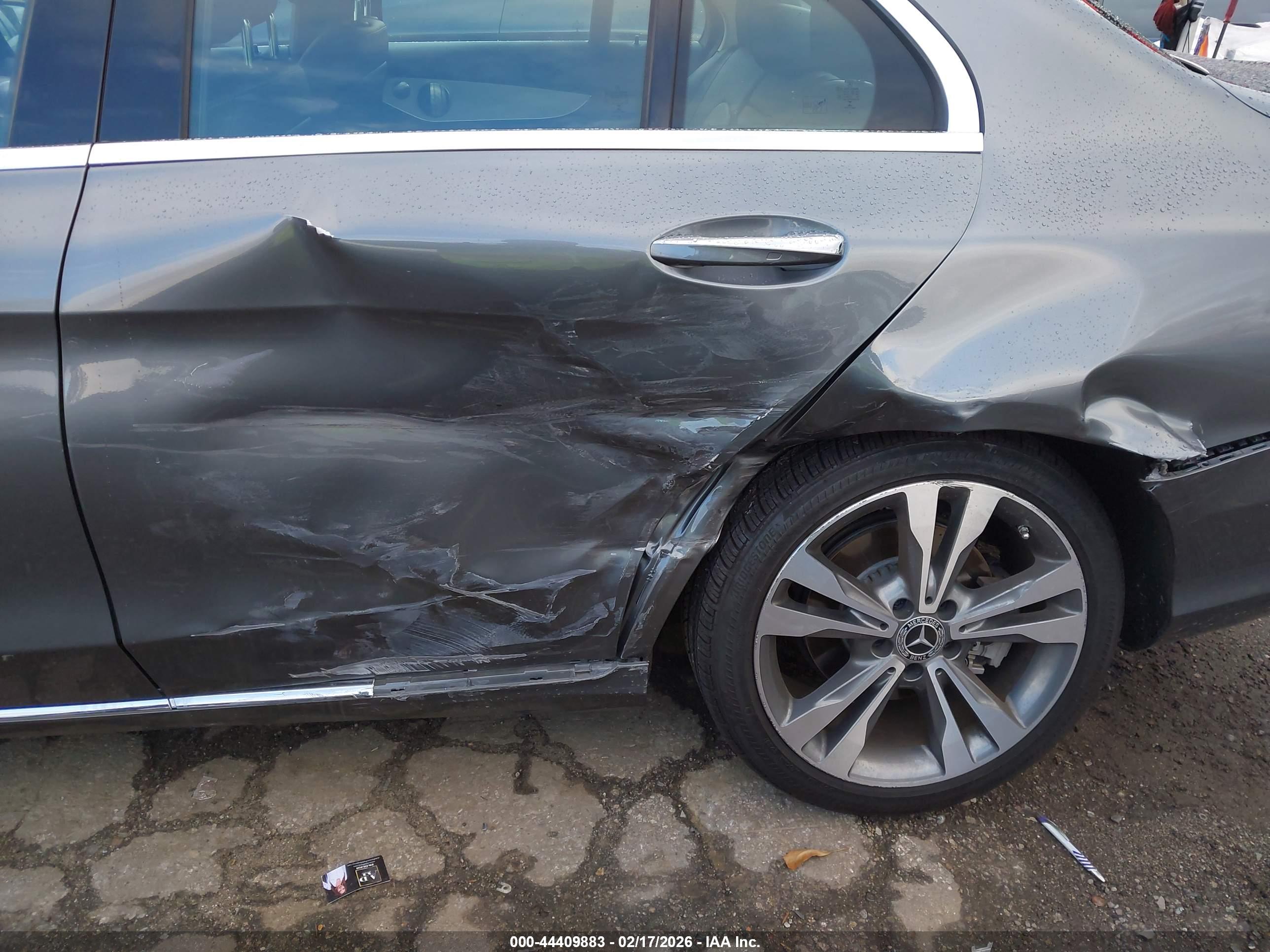 MERCEDES-BENZ C image 6