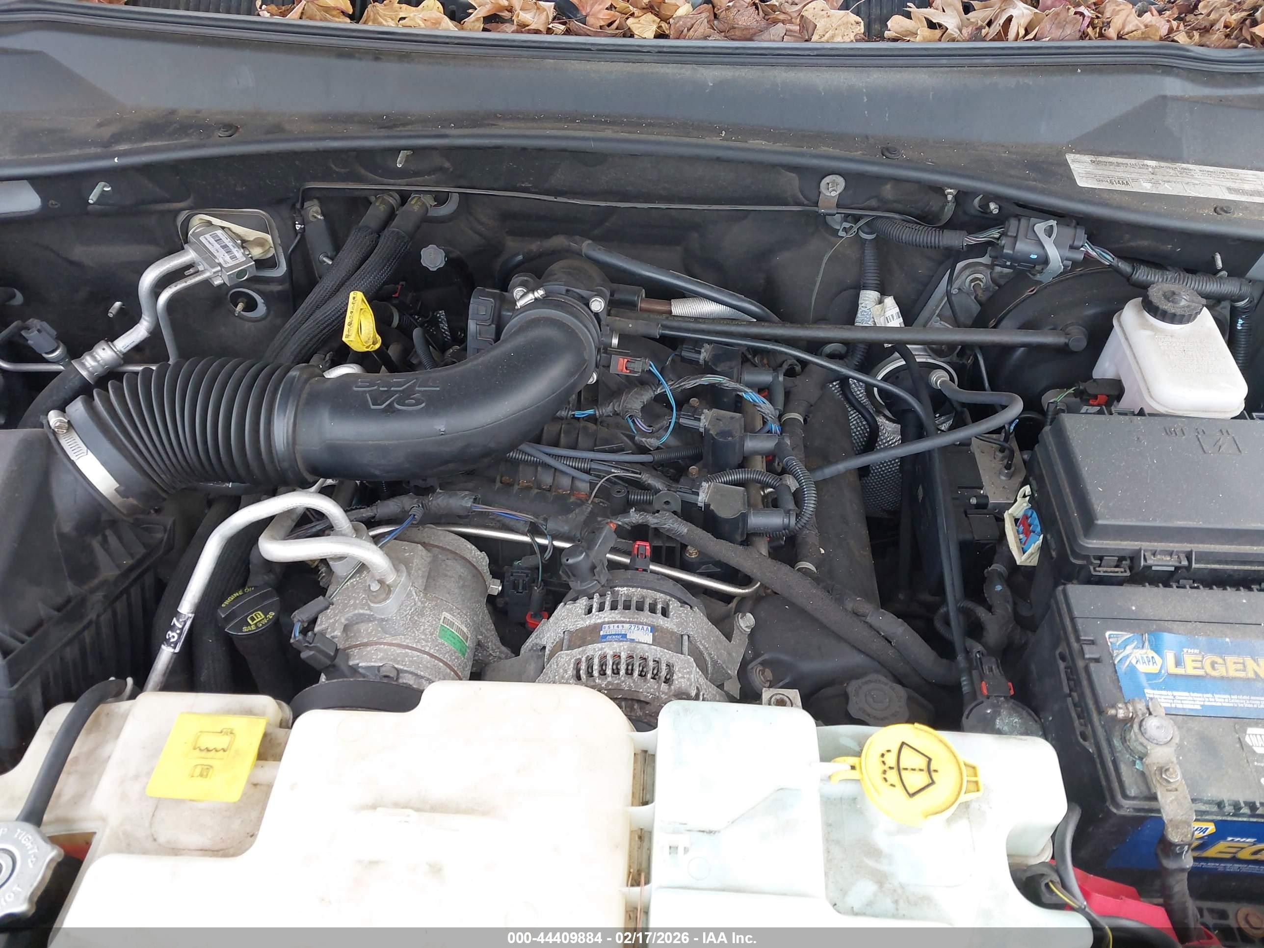 DODGE NITRO image 10
