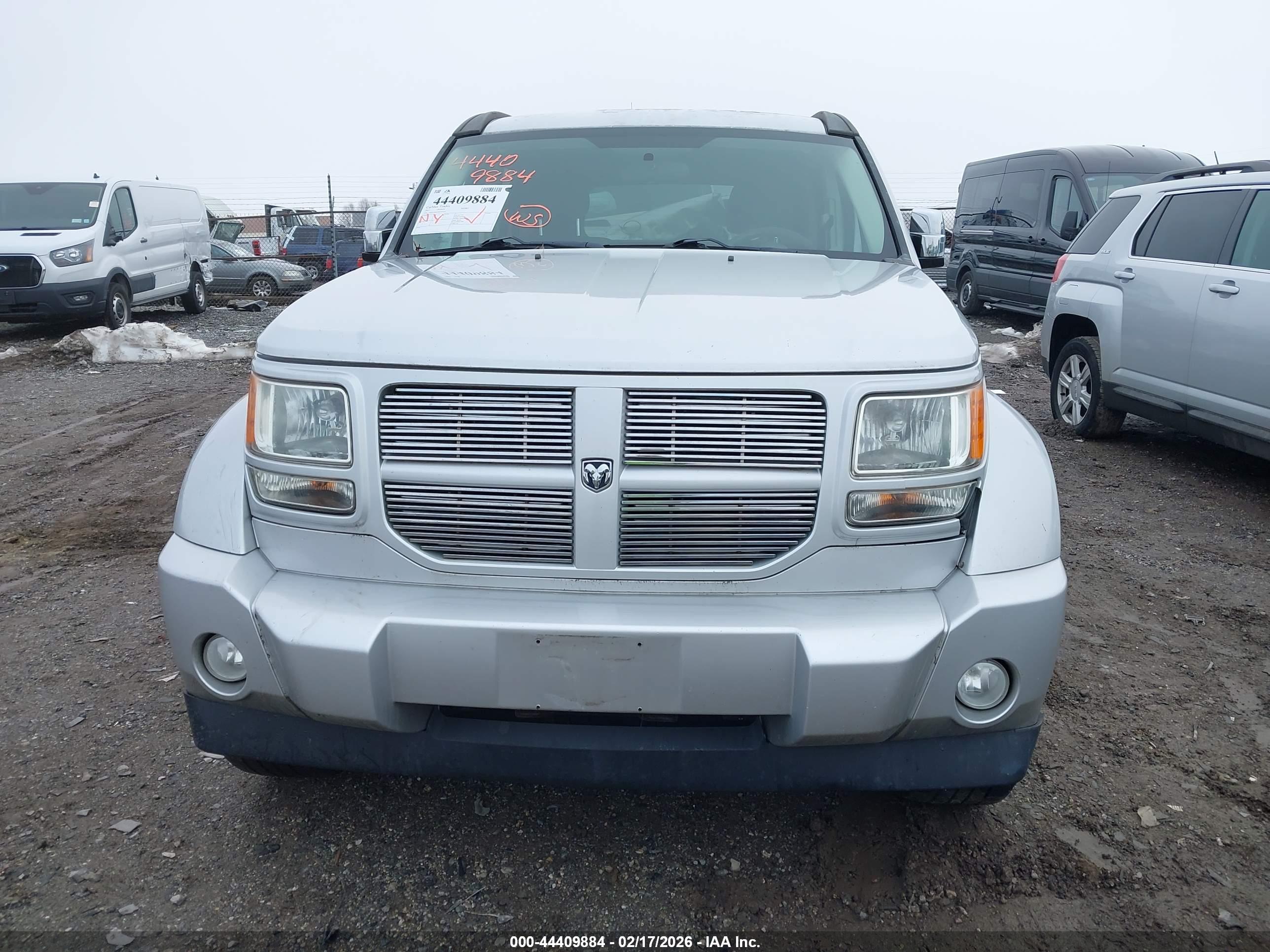 DODGE NITRO image 6