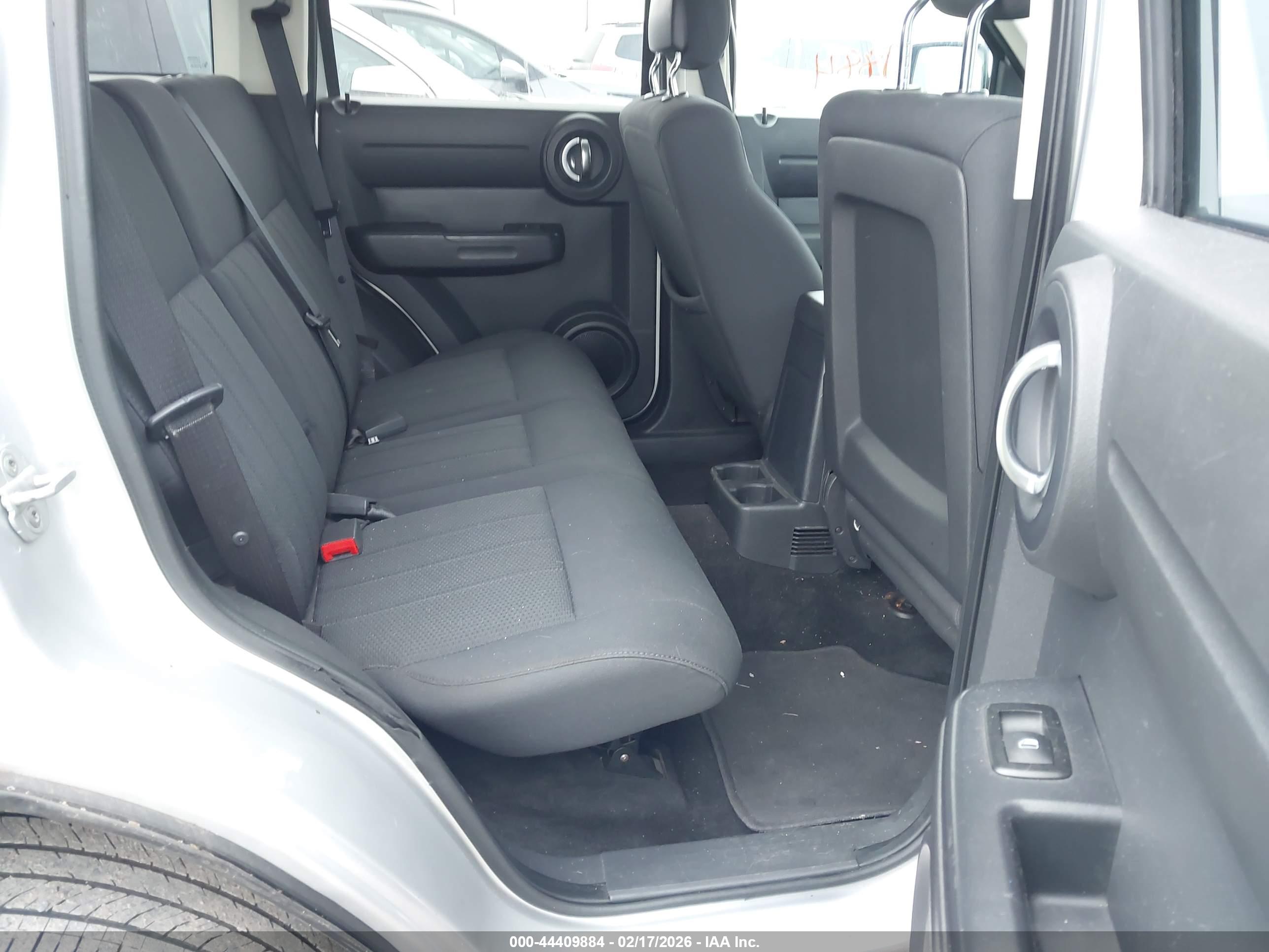 DODGE NITRO image 8