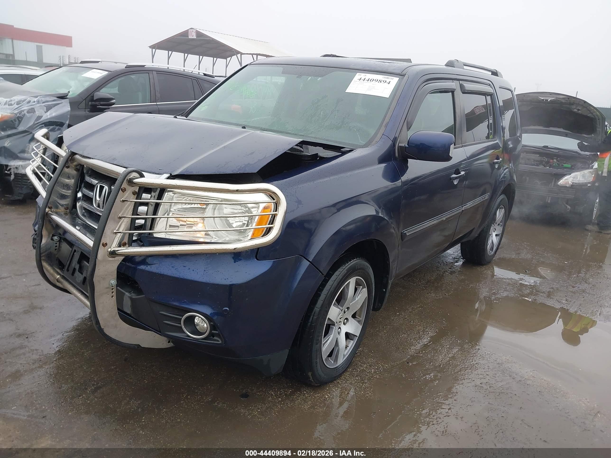 HONDA PILOT image 2