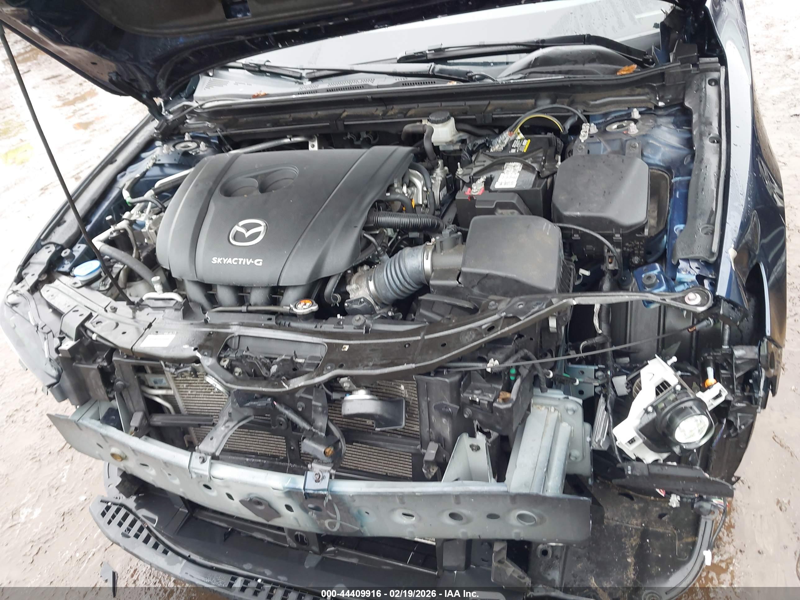 MAZDA MAZDA3 image 10