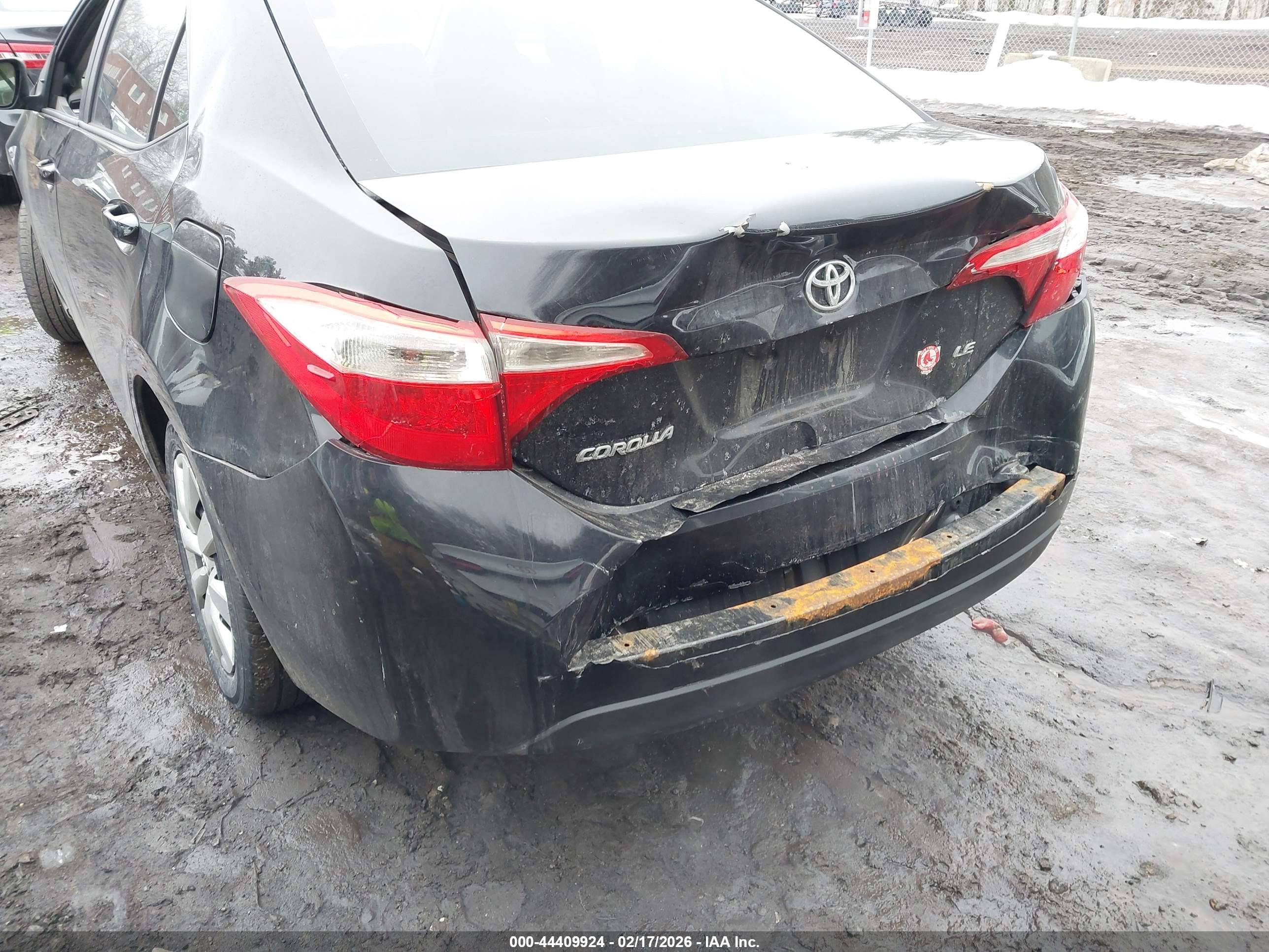 TOYOTA COROLLA image 6