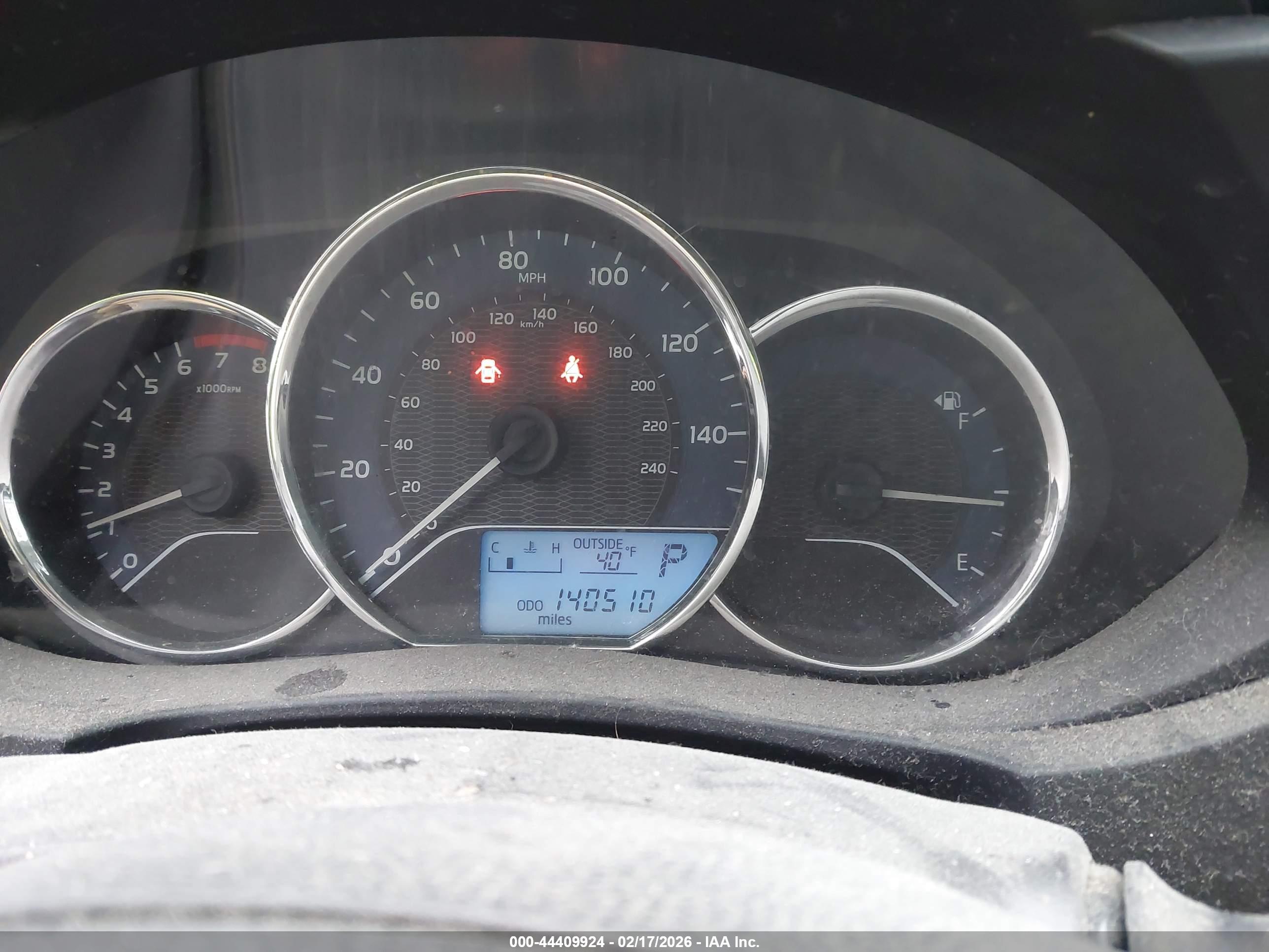 TOYOTA COROLLA image 7