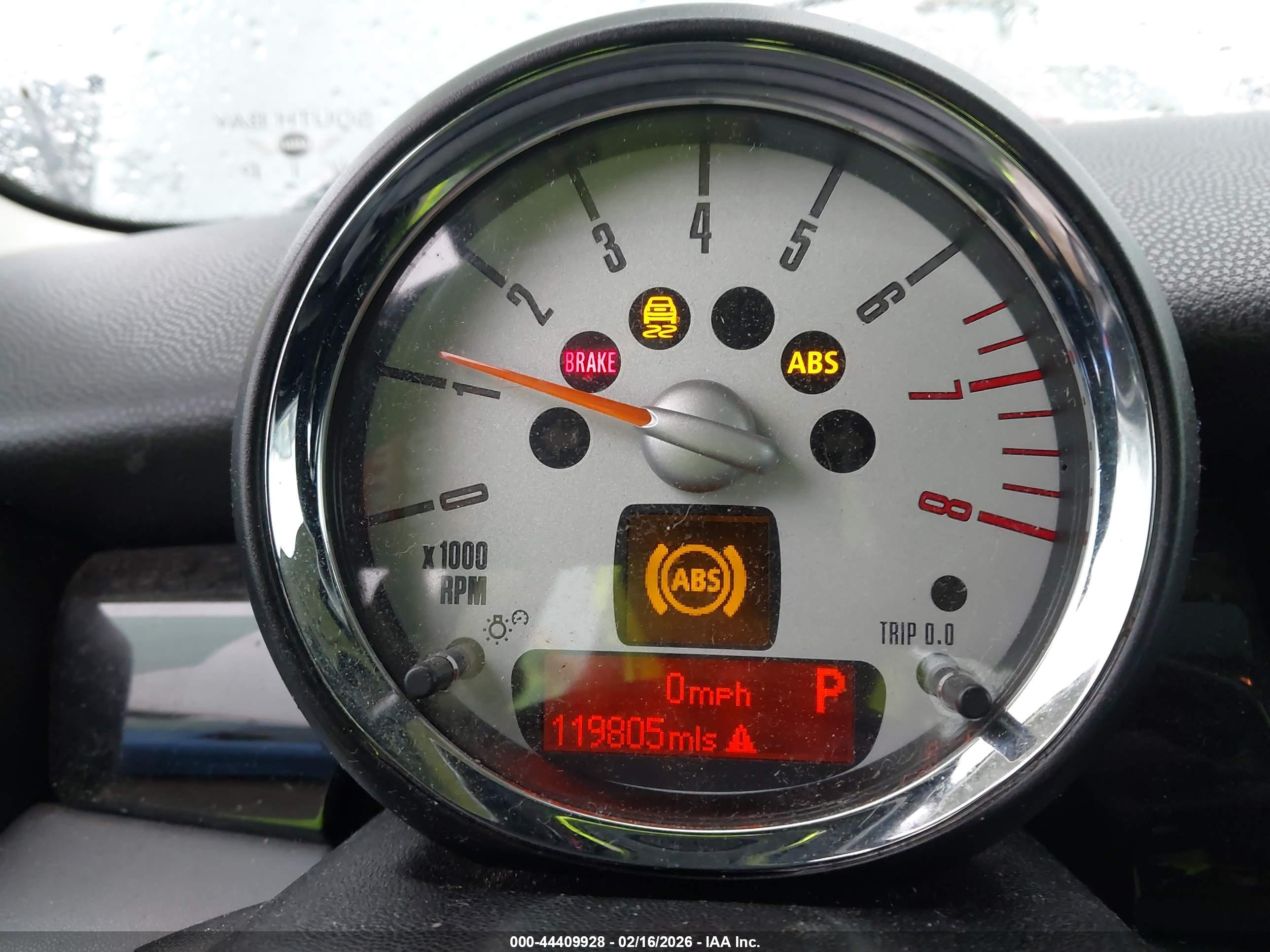 MINI COOPER image 7