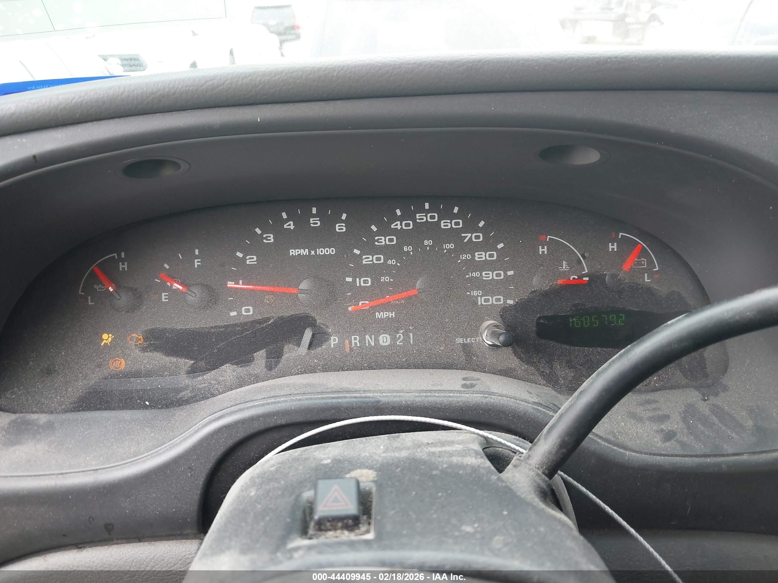 FORD E-150 image 7