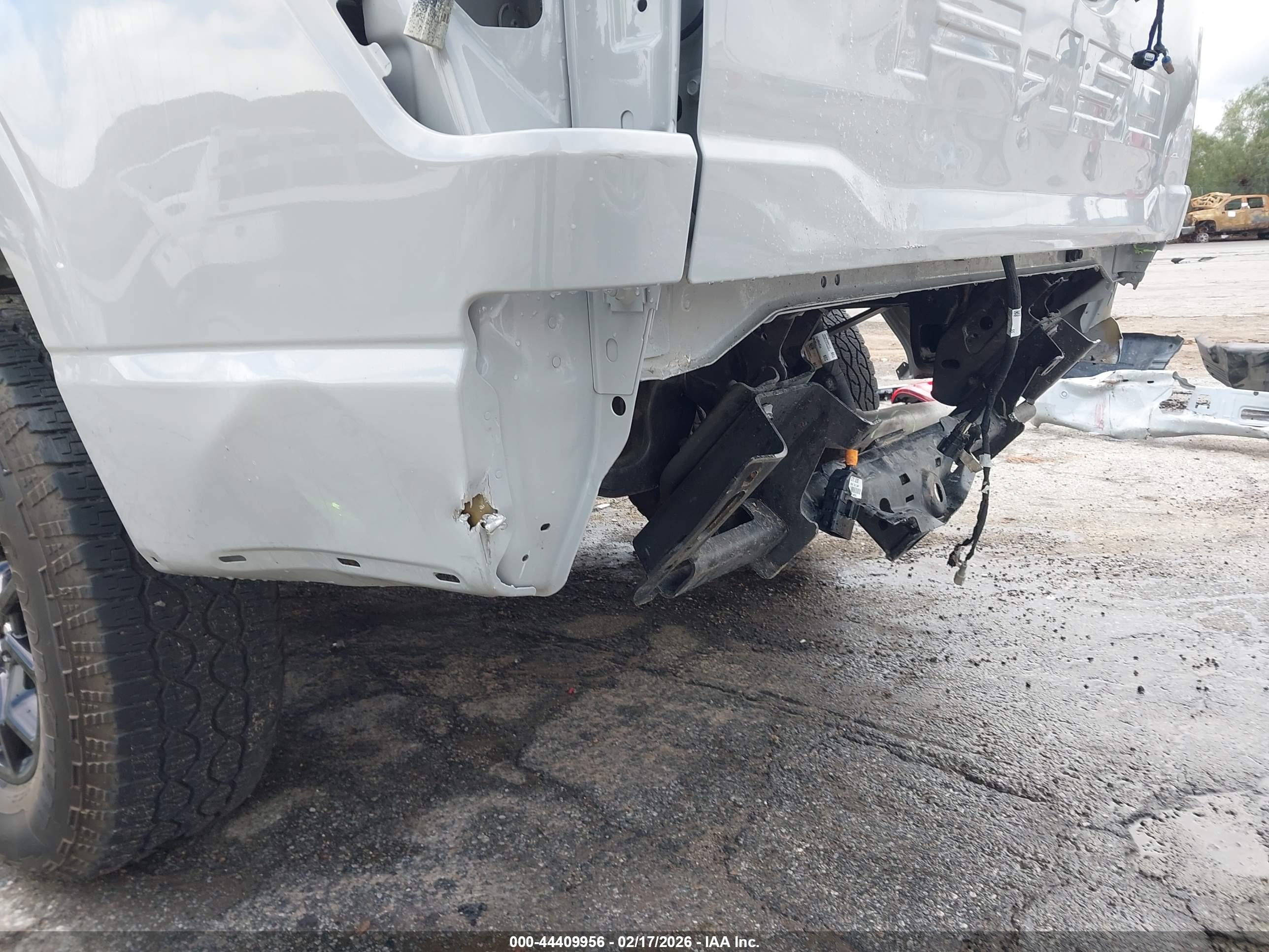 FORD F-150 image 6