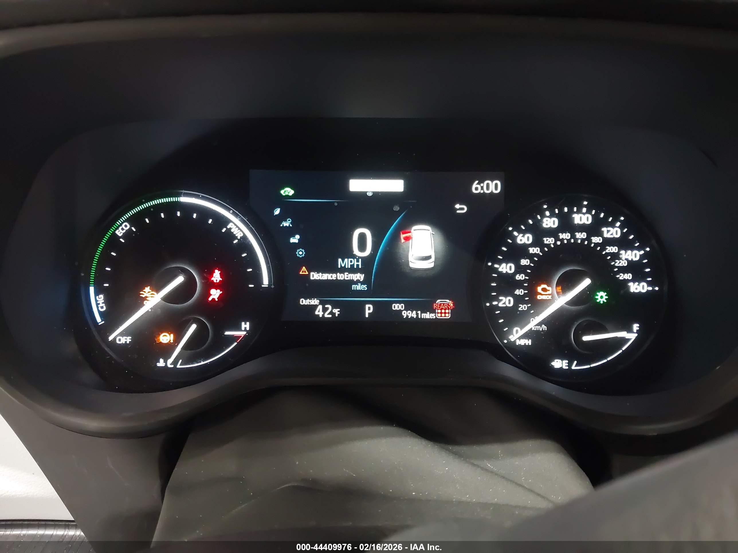 TOYOTA SIENNA image 7