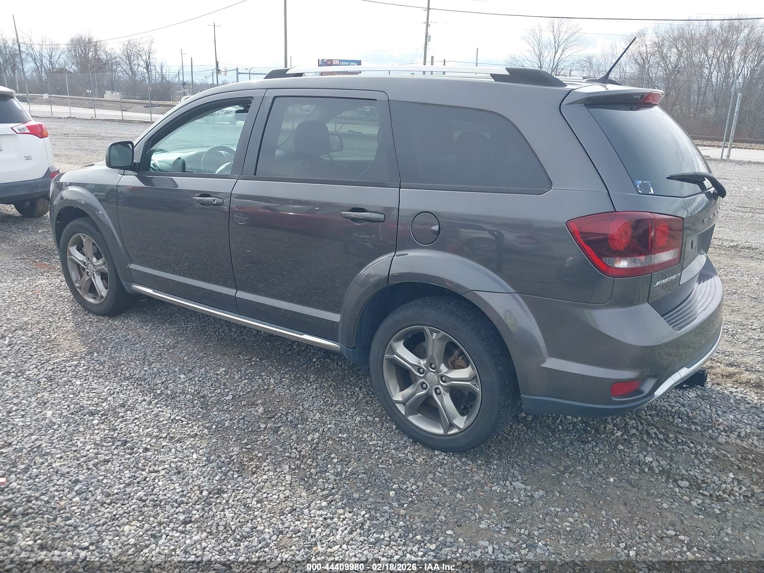 DODGE JOURNEY image 3
