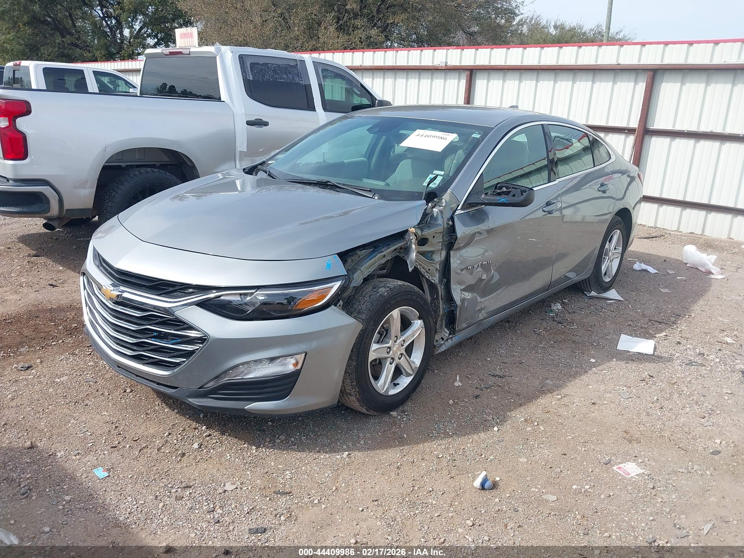 CHEVROLET MALIBU image 2