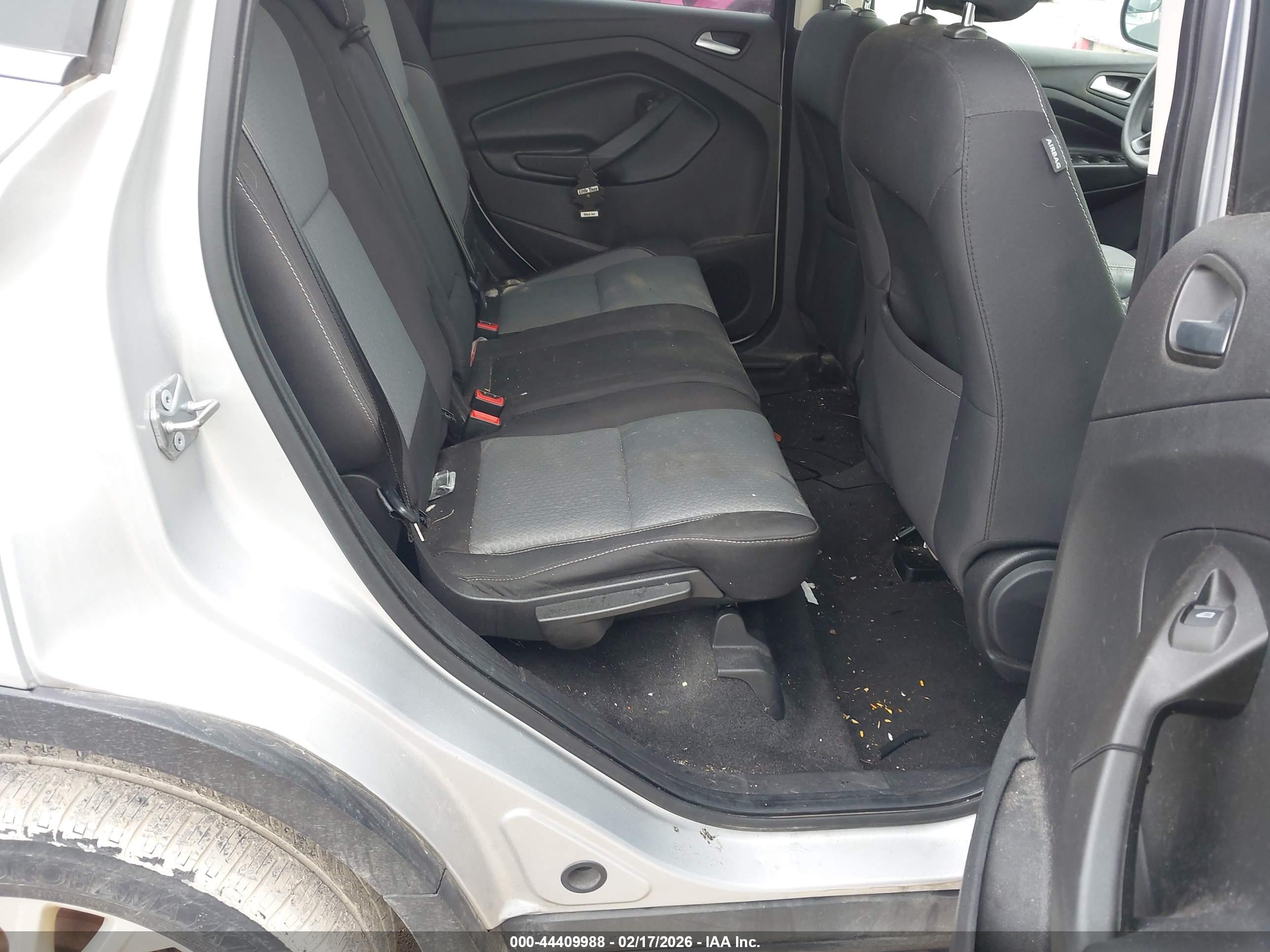 FORD ESCAPE image 8