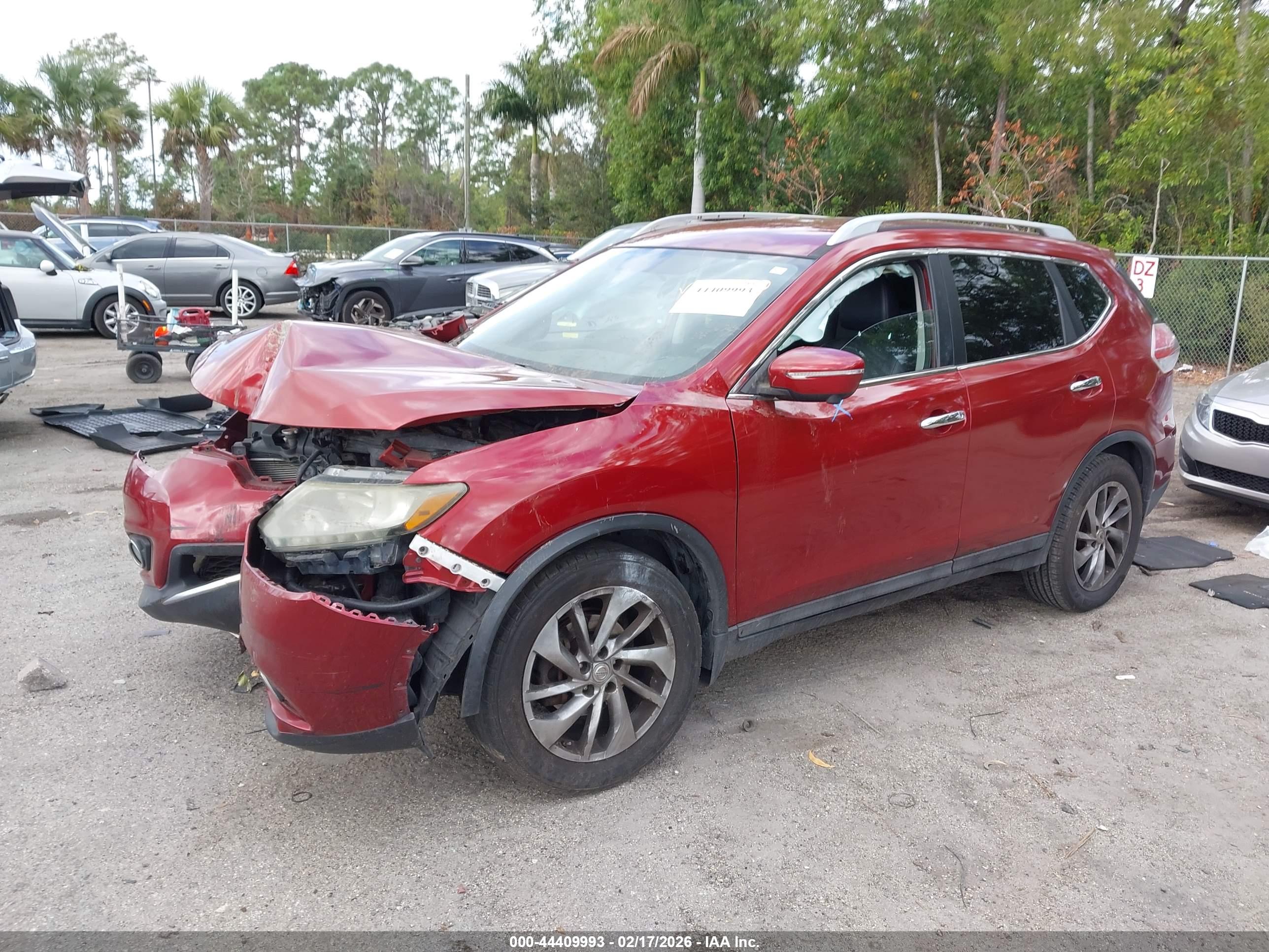 NISSAN ROGUE image 2