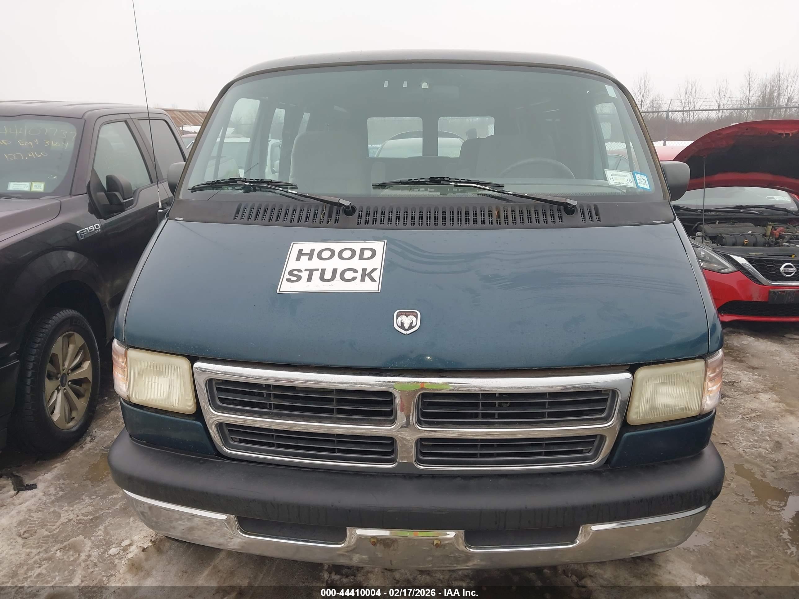 DODGE RAM image 10