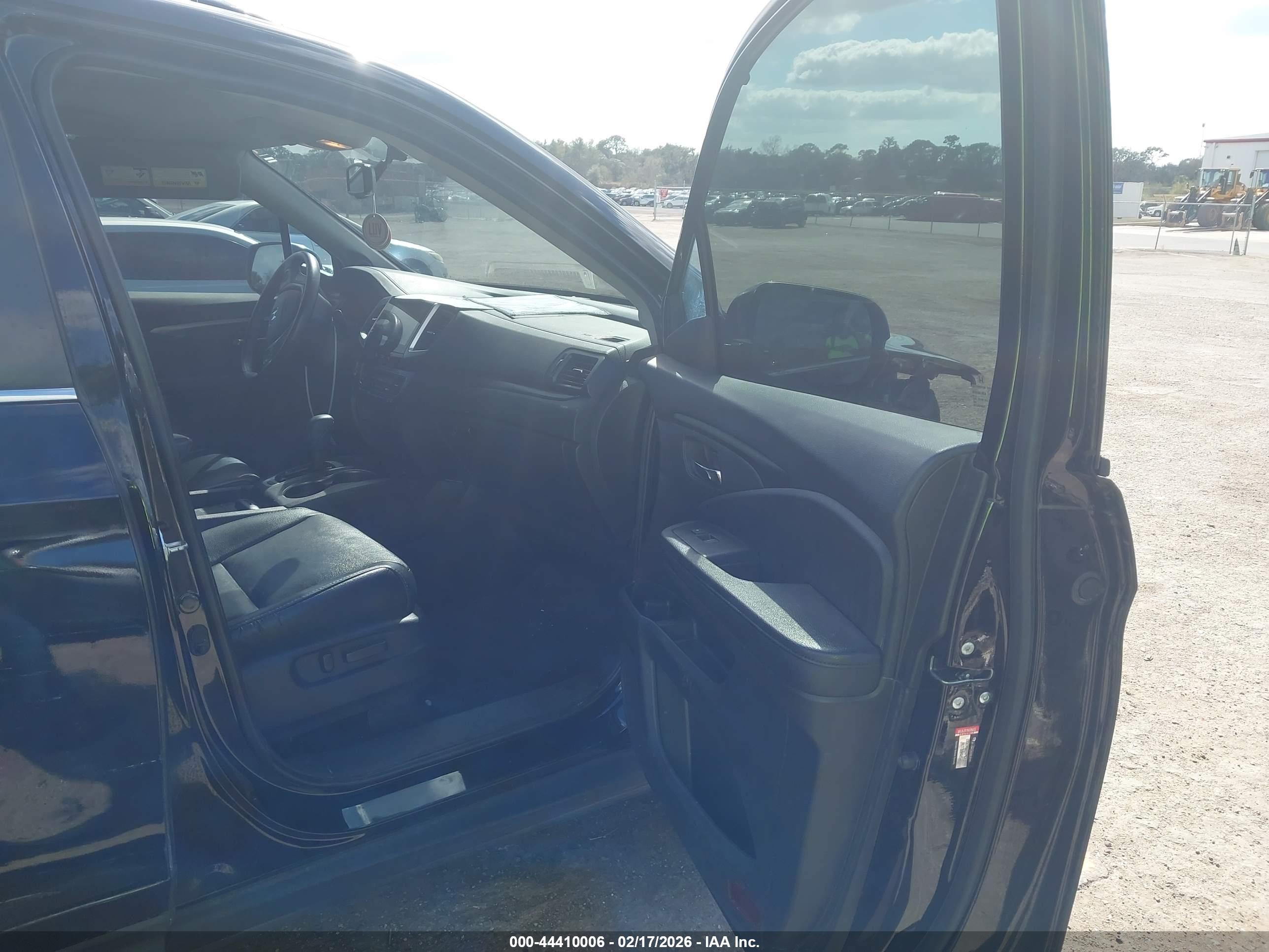 HONDA PILOT image 5
