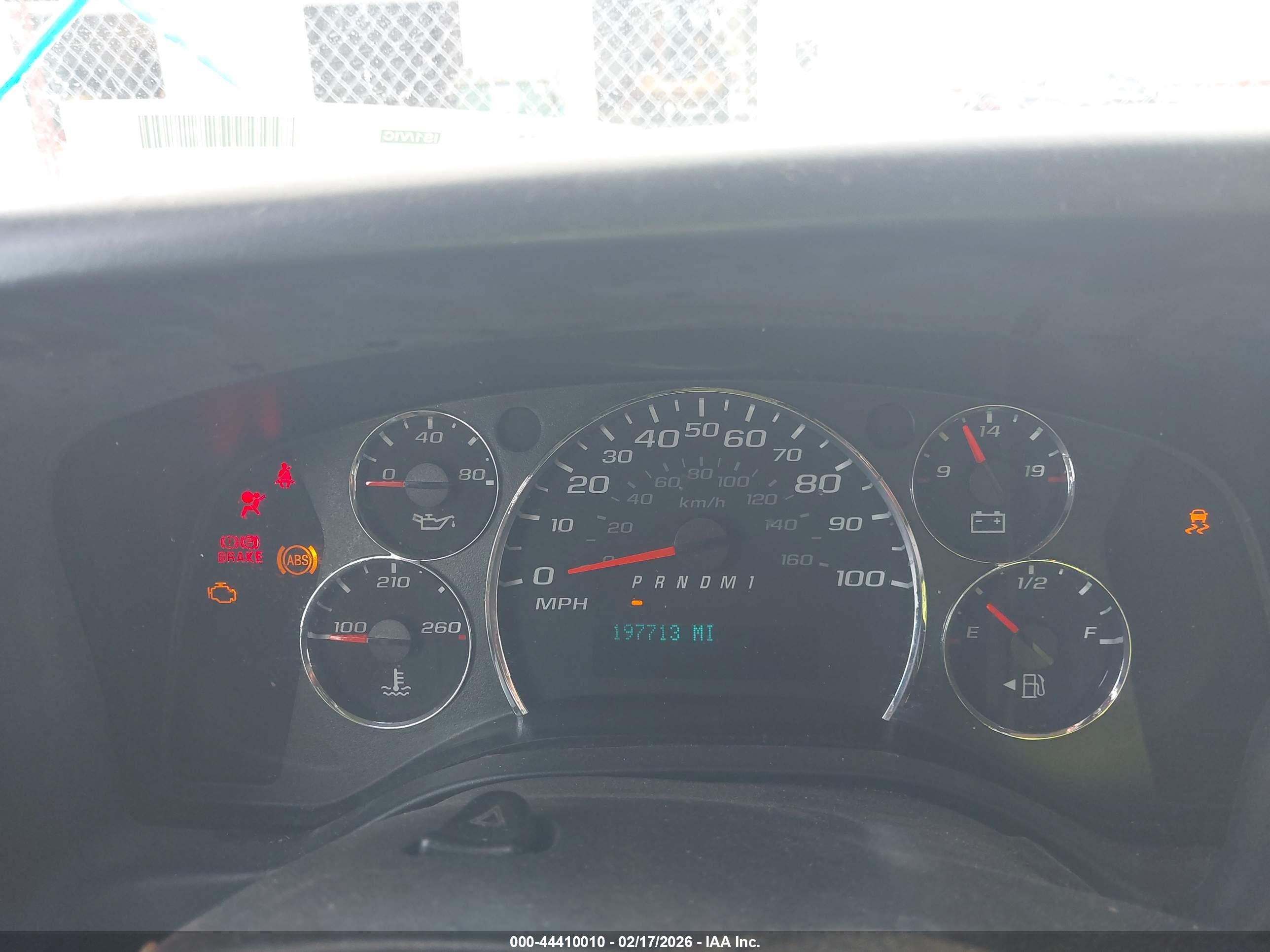 CHEVROLET EXPRESS image 7