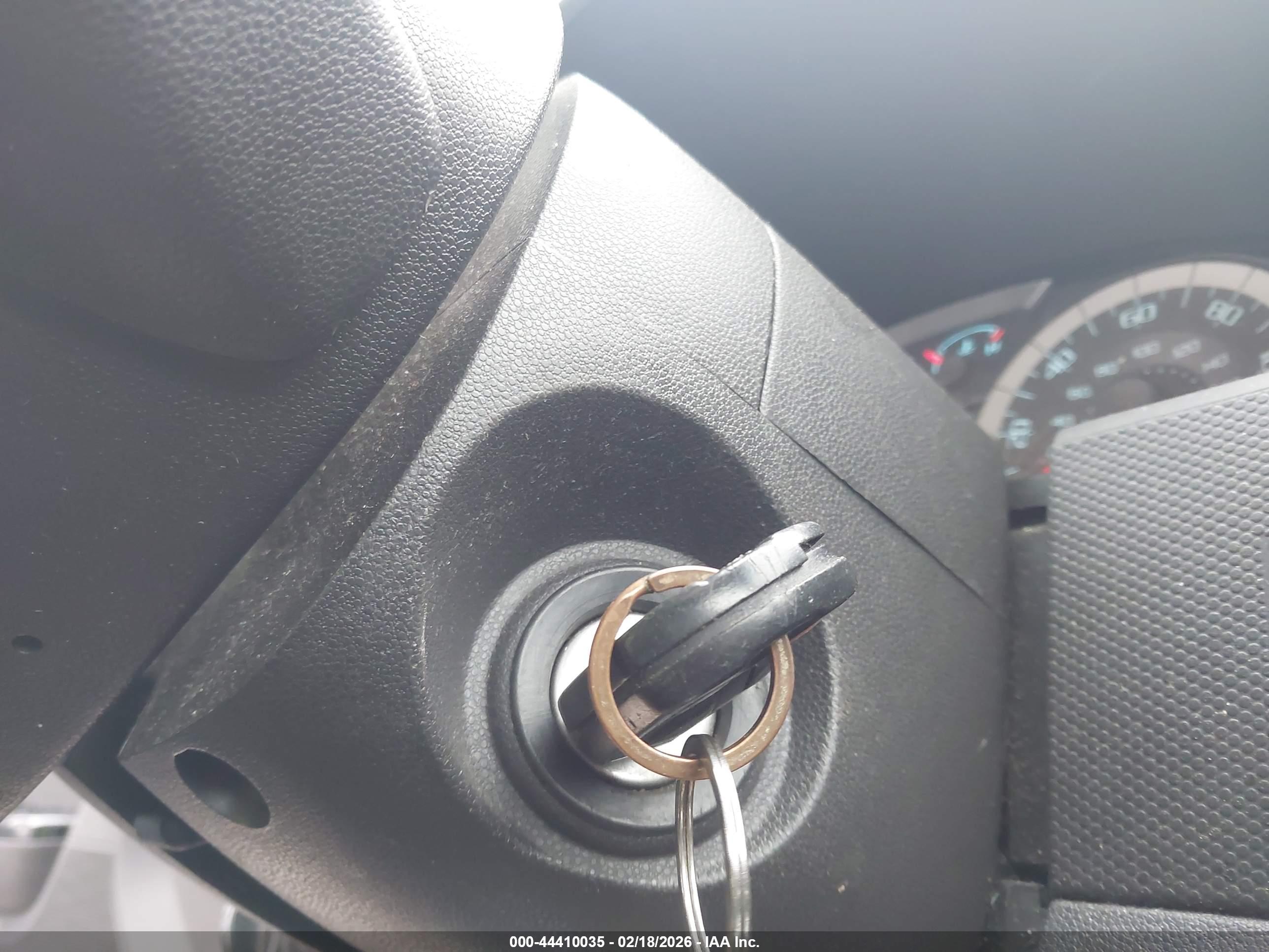 FORD ESCAPE image 11