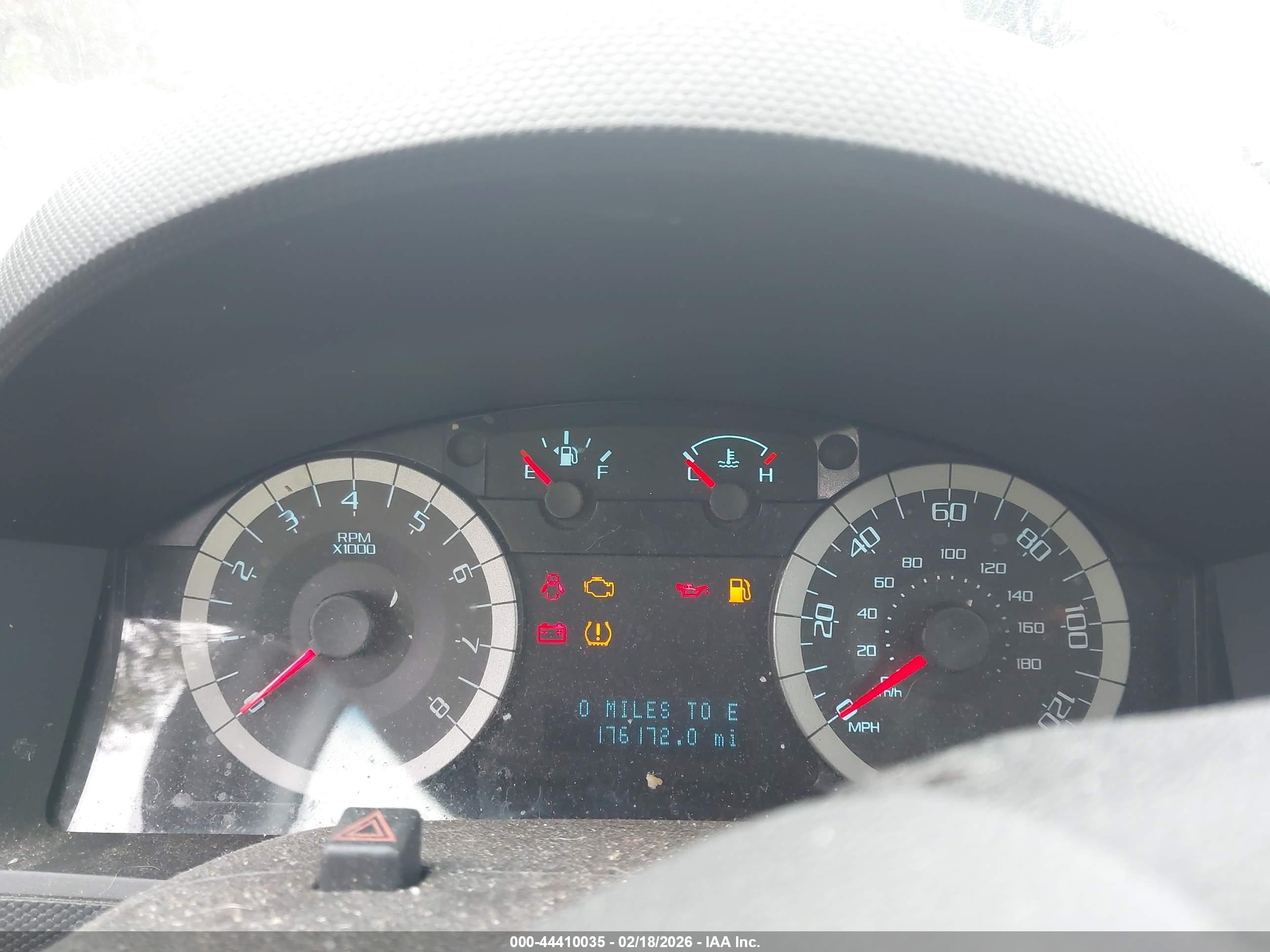 FORD ESCAPE image 7