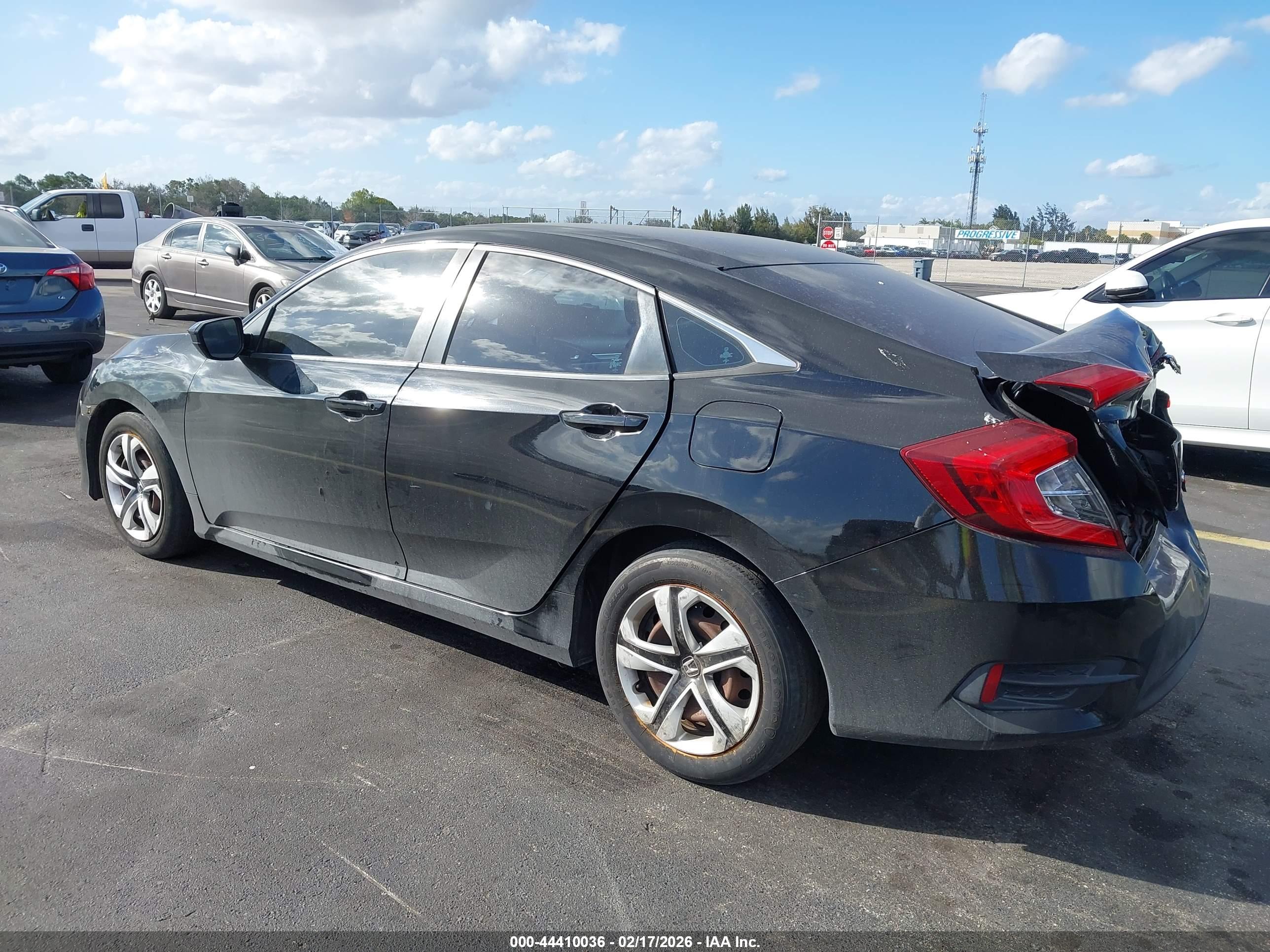 HONDA CIVIC image 3