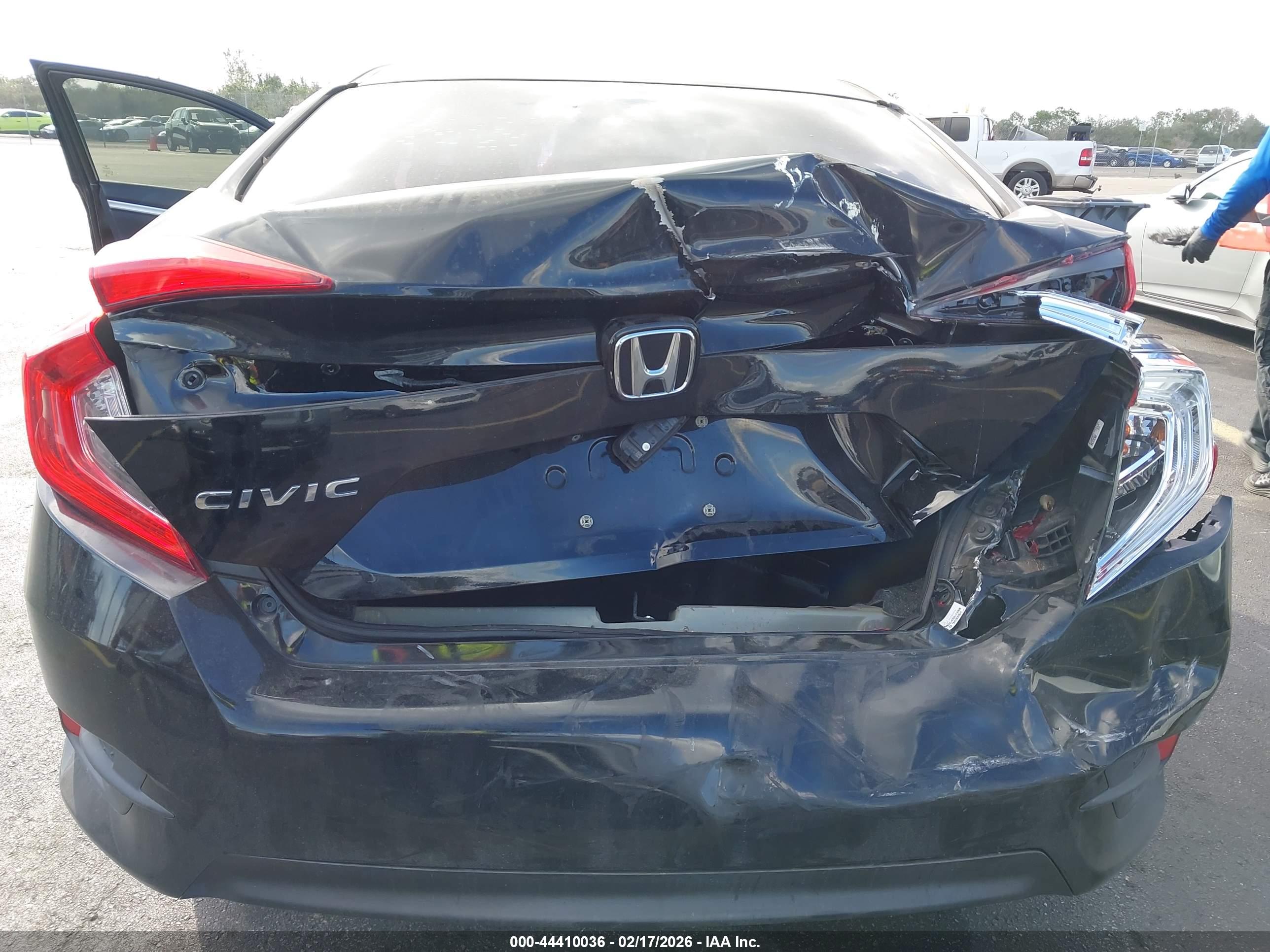 HONDA CIVIC image 6
