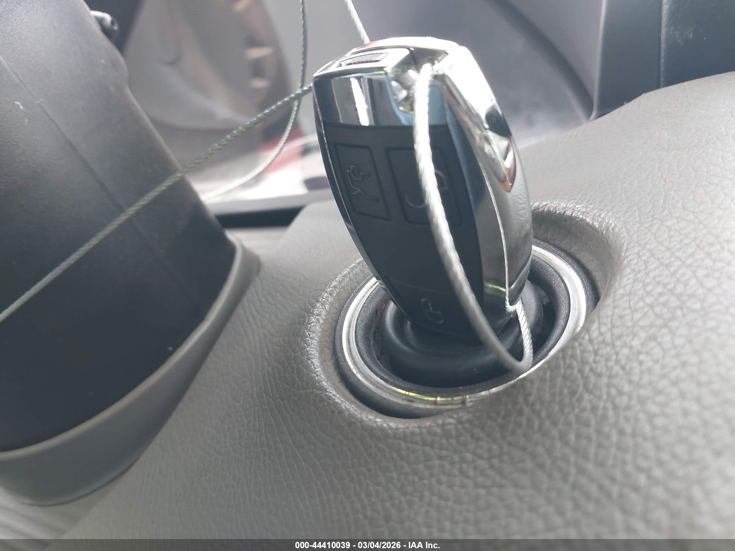 MERCEDES-BENZ CLK image 11
