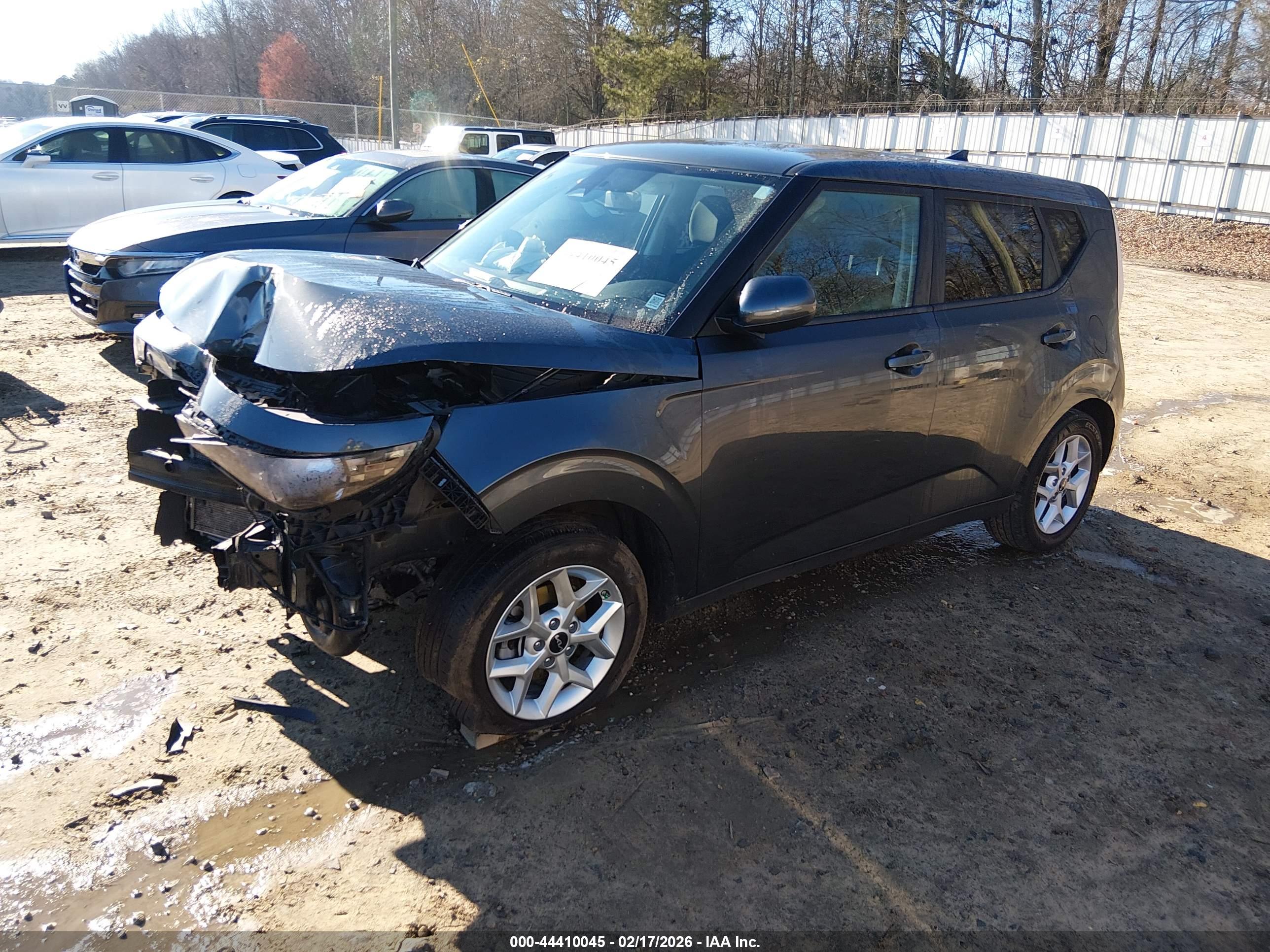 KIA SOUL image 2