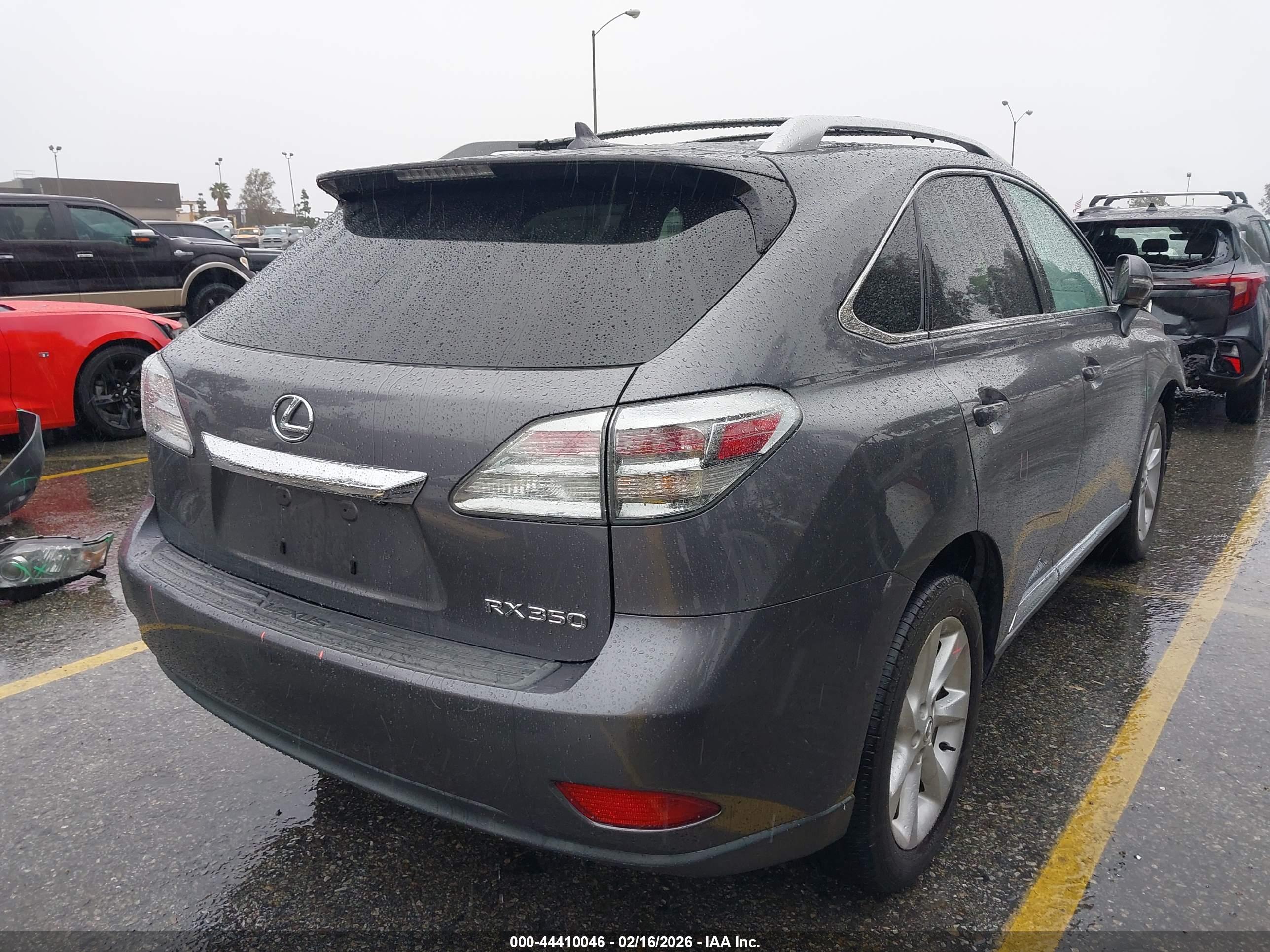LEXUS RX image 4